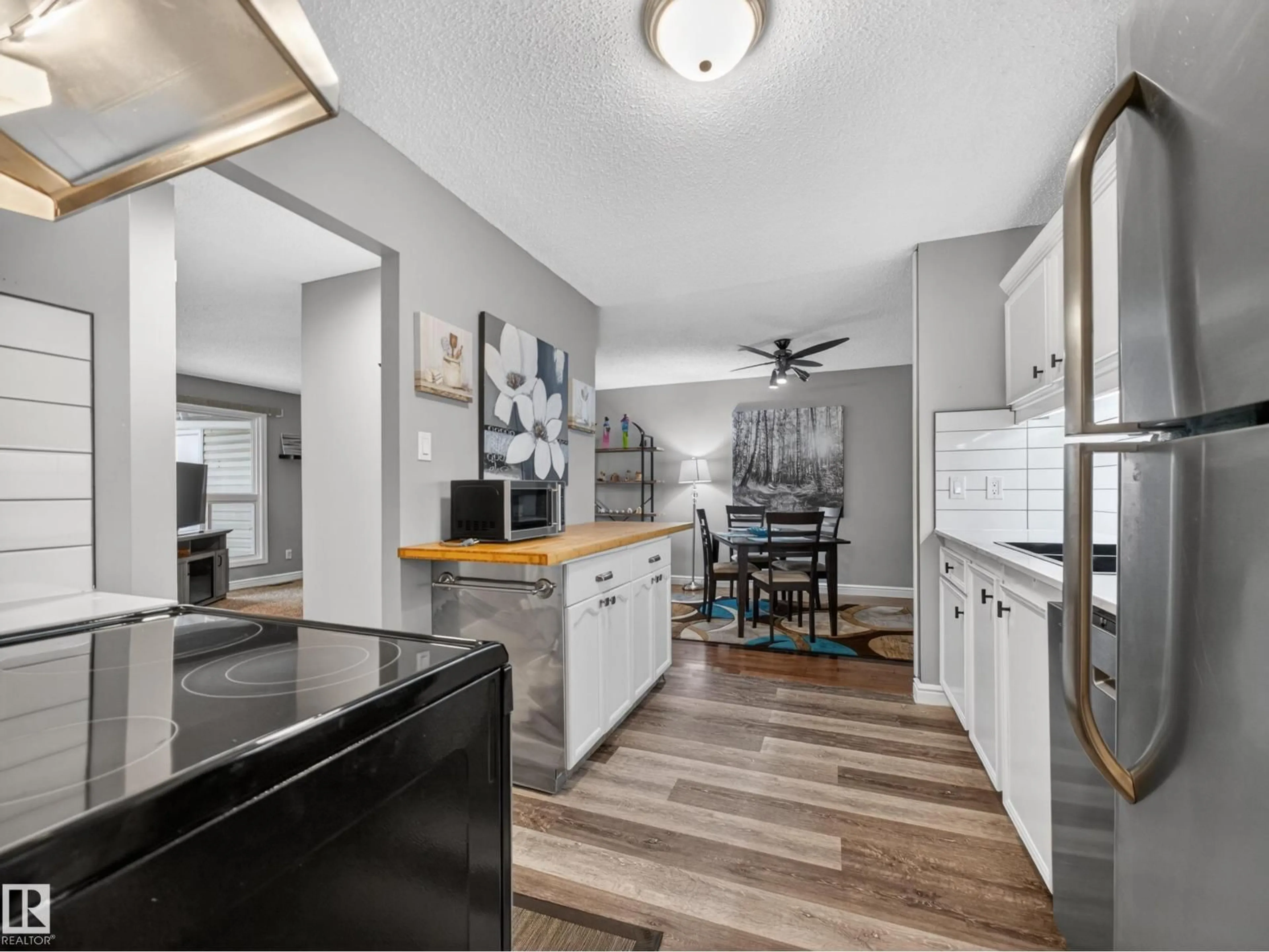 Open concept kitchen, unknown for 165 2703 79 ST NW, Edmonton Alberta T6K3Z6