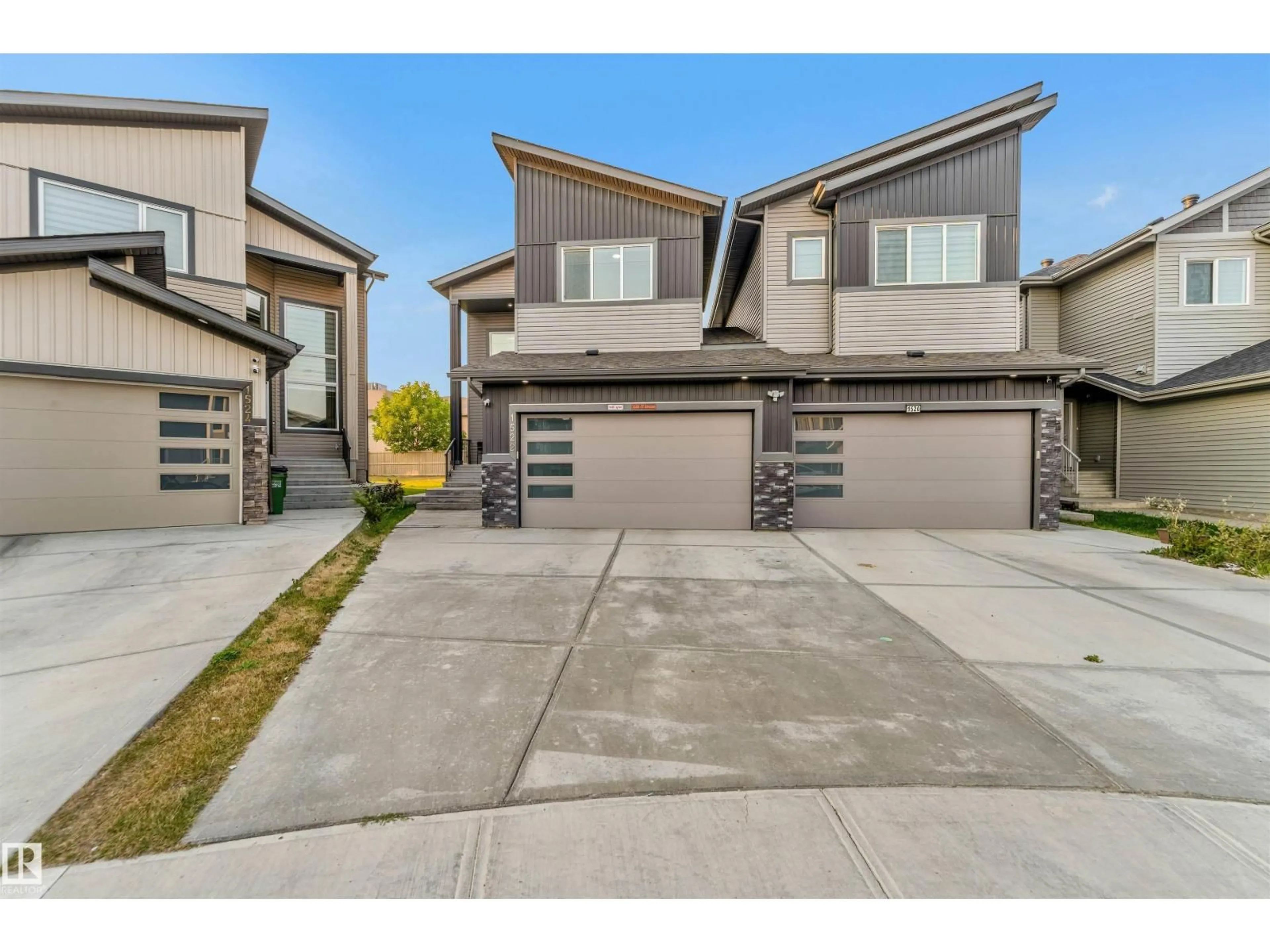 Unknown for 1522 17 AV, Edmonton Alberta T6T2R9