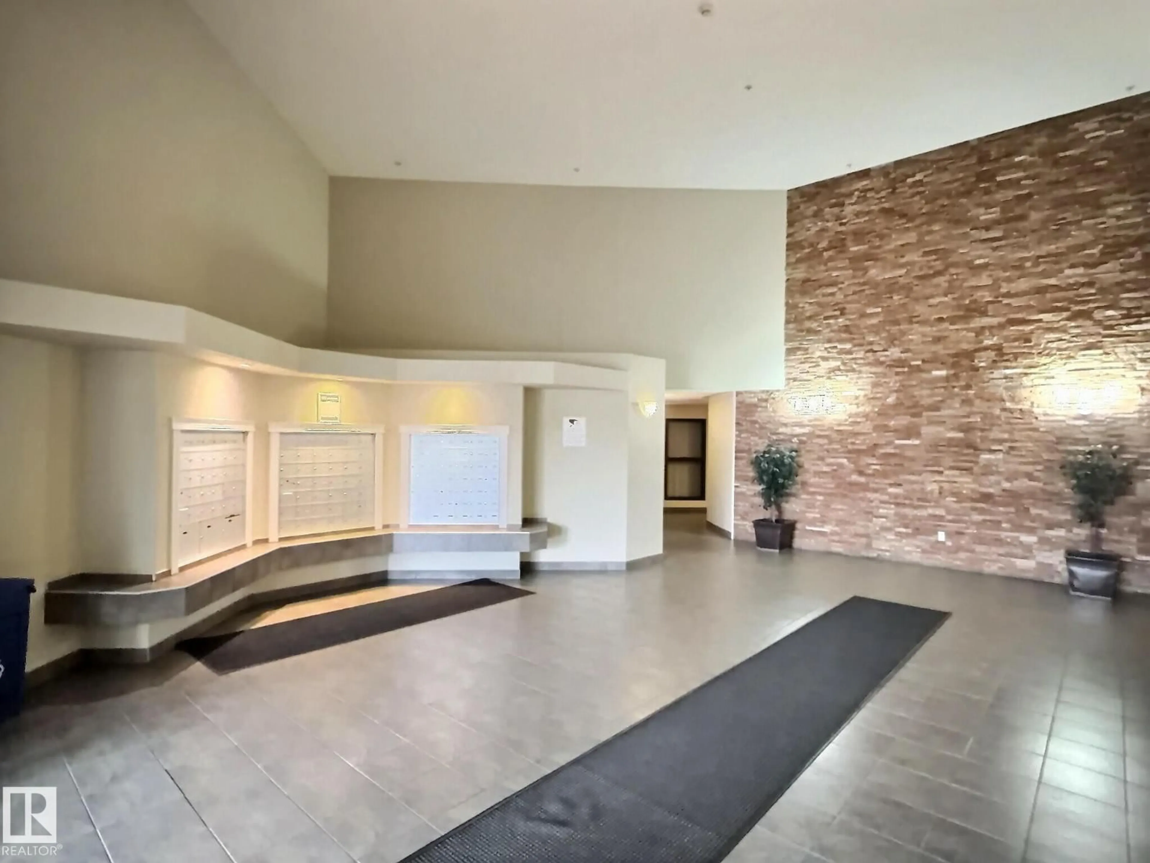 Indoor foyer for #103 - 5350 199 ST, Edmonton Alberta T6M0A4