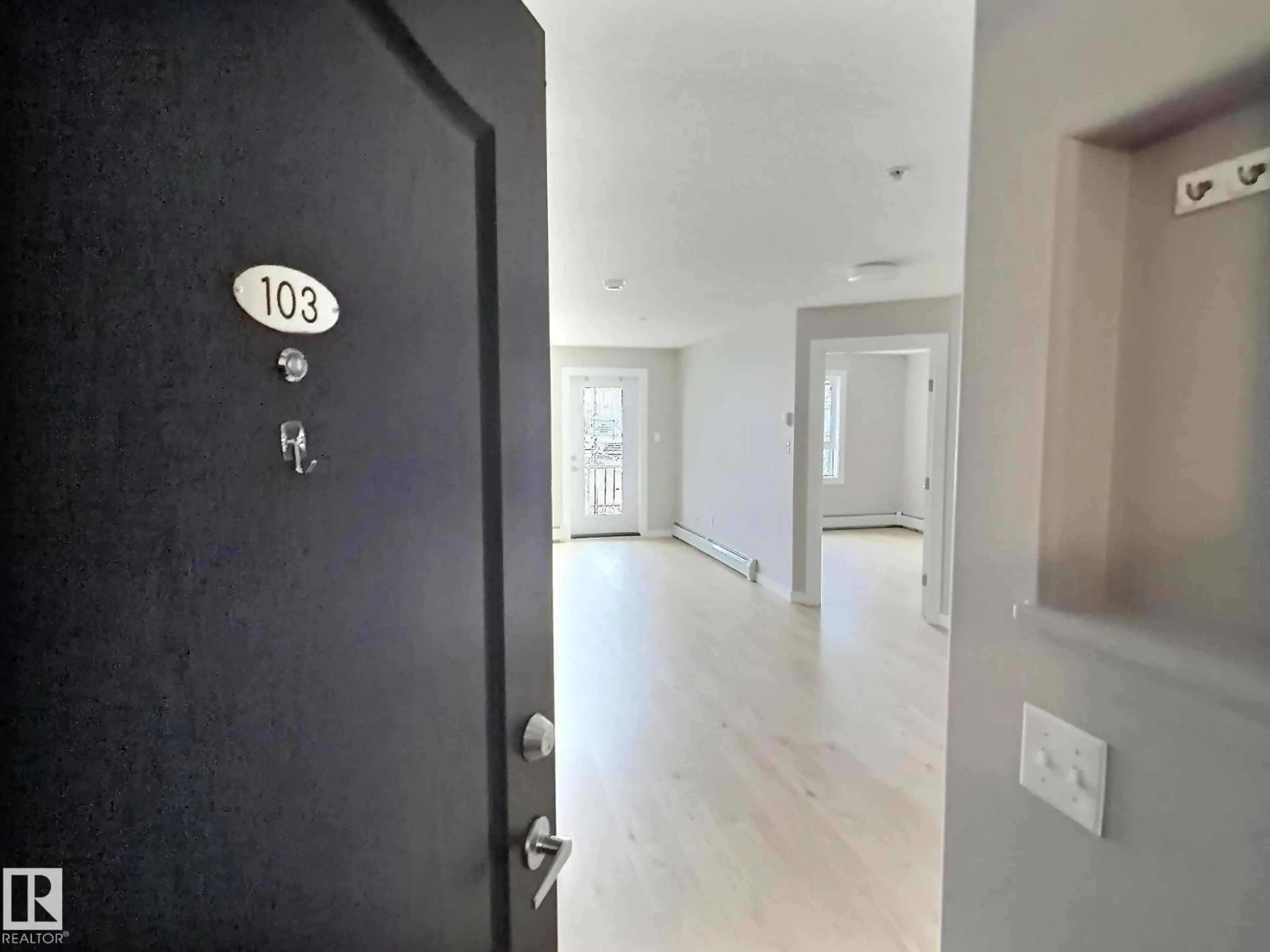 Indoor foyer for #103 - 5350 199 ST, Edmonton Alberta T6M0A4