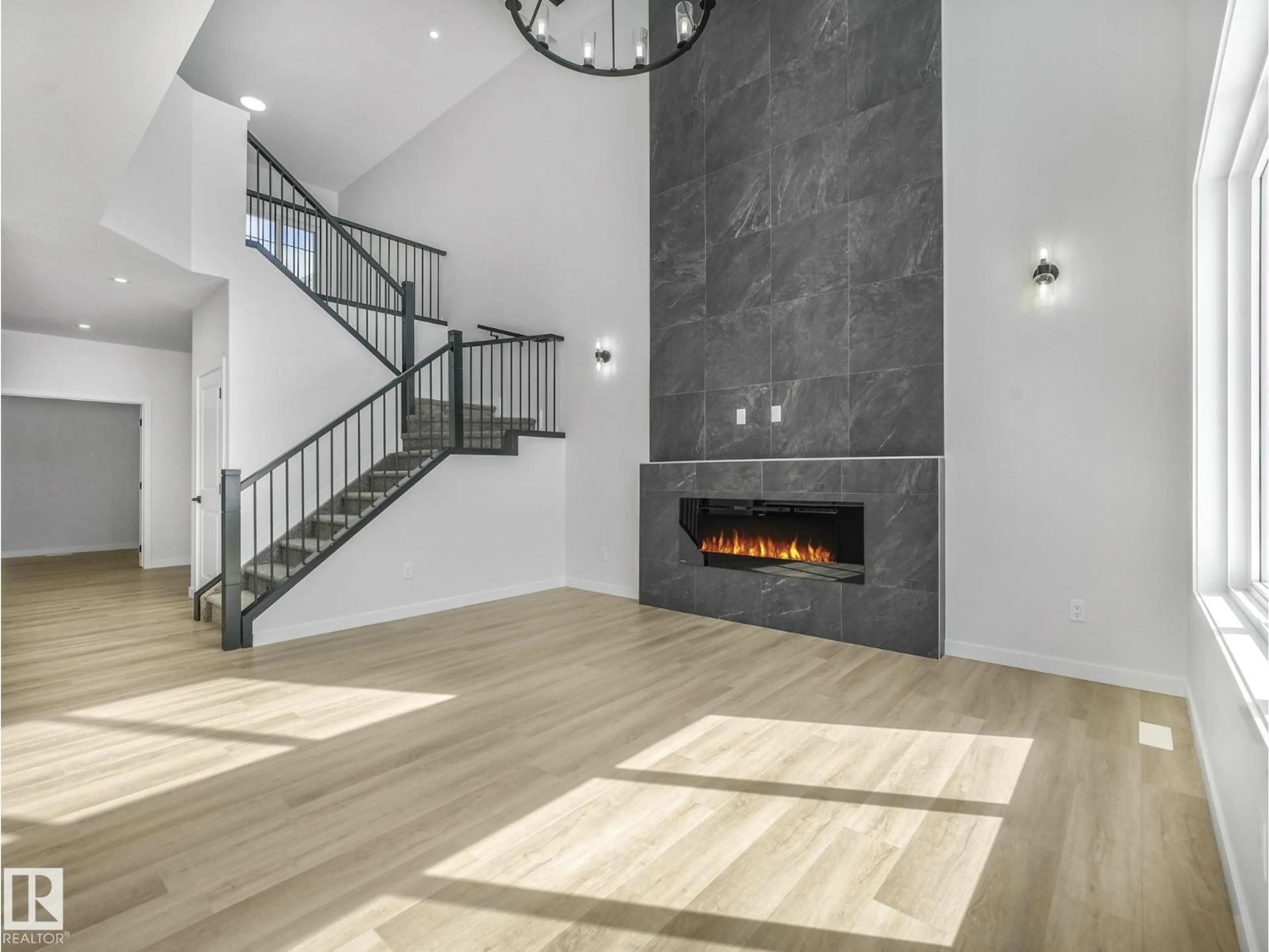 Unknown for 239 KINGLET BV, Edmonton Alberta T5S0S6