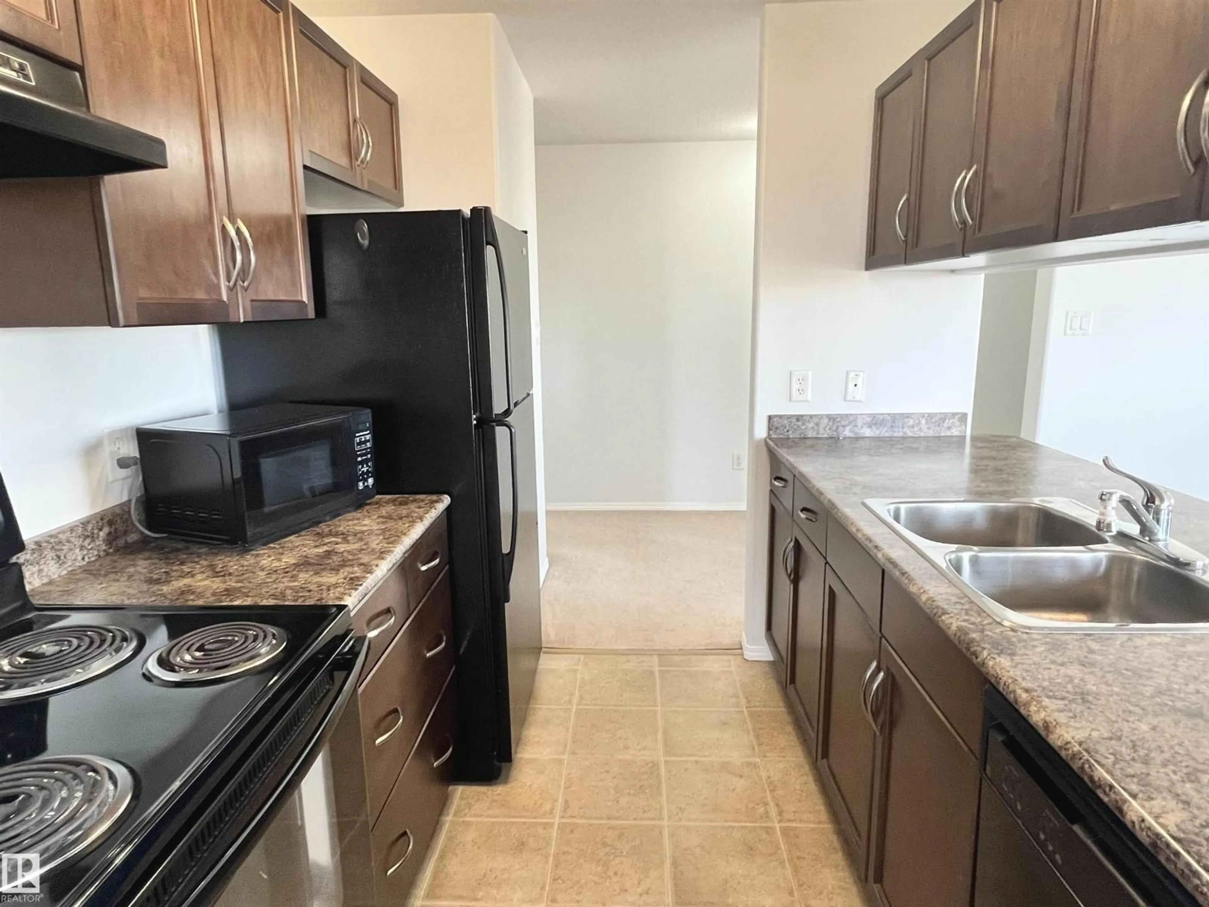 Standard kitchen, unknown for #426 - 9910 107 ST, Morinville Alberta T8R0A3