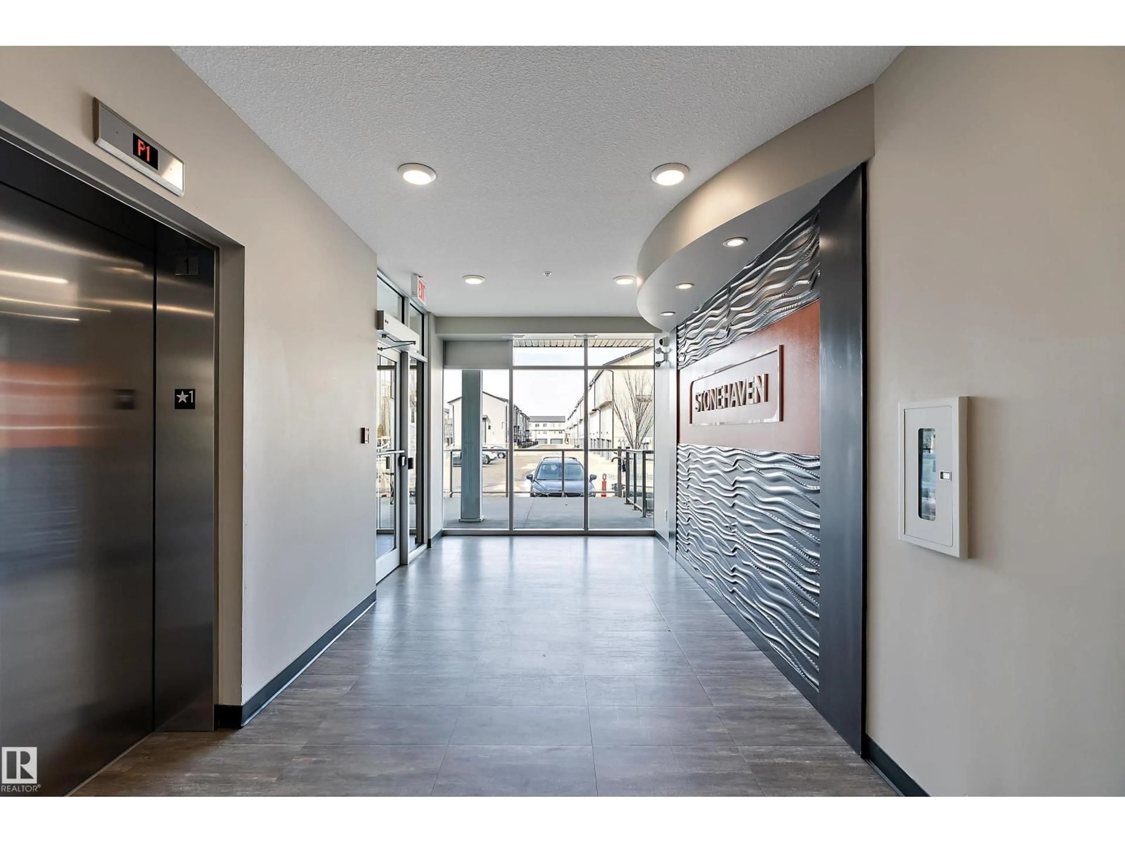 Indoor foyer for #407 - 812 WELSH DR, Edmonton Alberta T6X1Y2