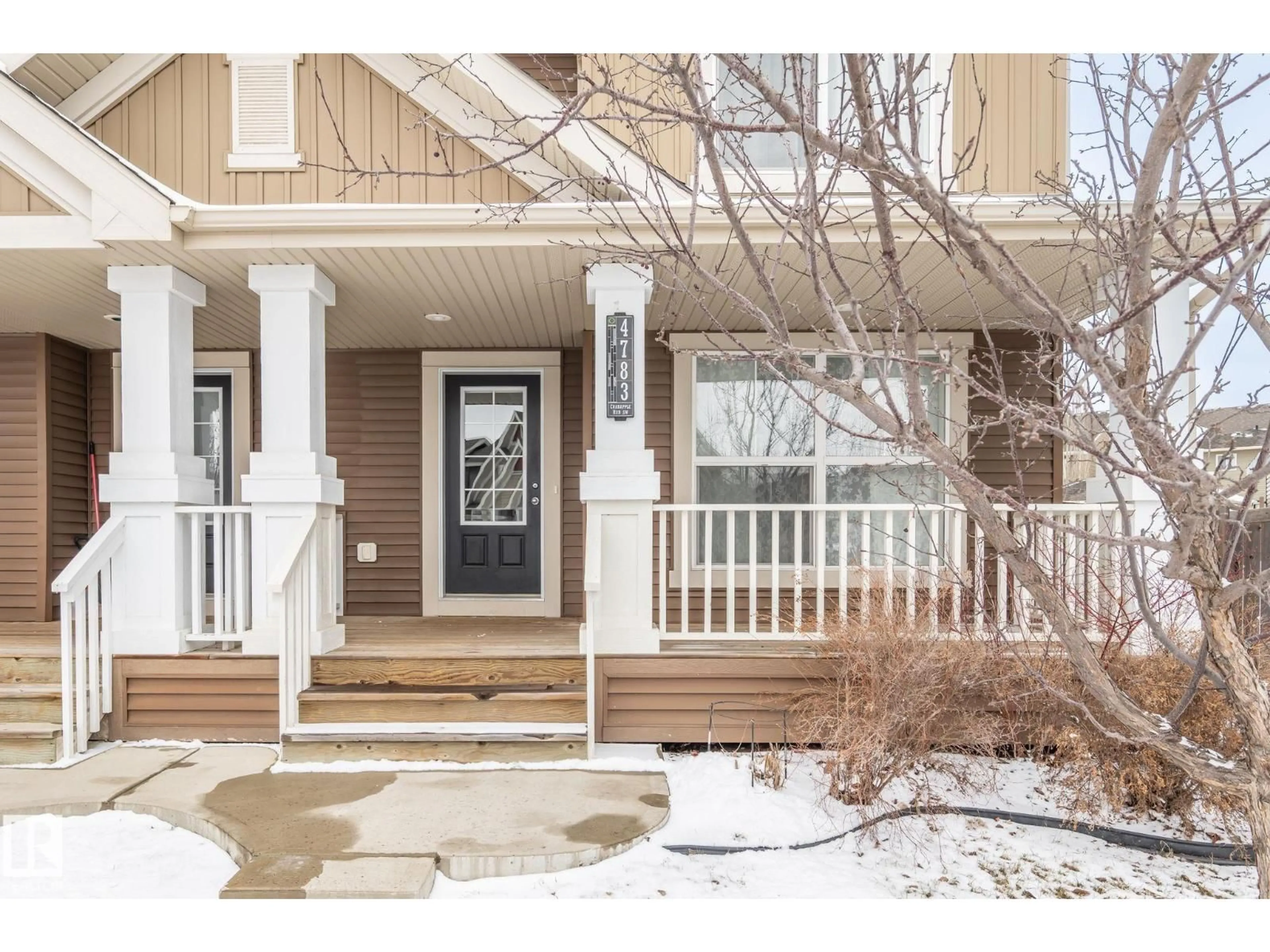 Indoor entryway for 4783 CRABAPPLE RUN, Edmonton Alberta T6X0X7