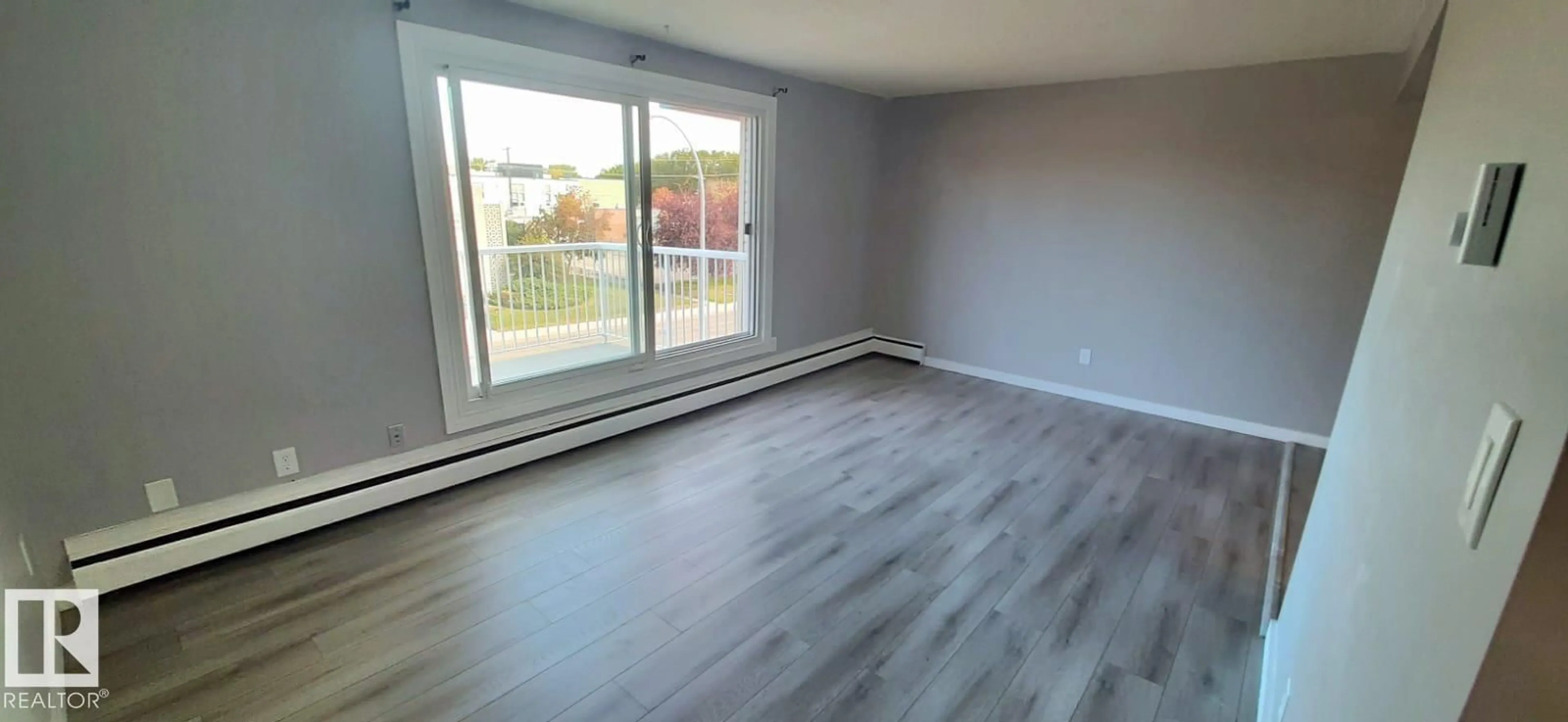 A pic of a room for 307 - 6307 118 AVE NW, Edmonton Alberta T5W1G2