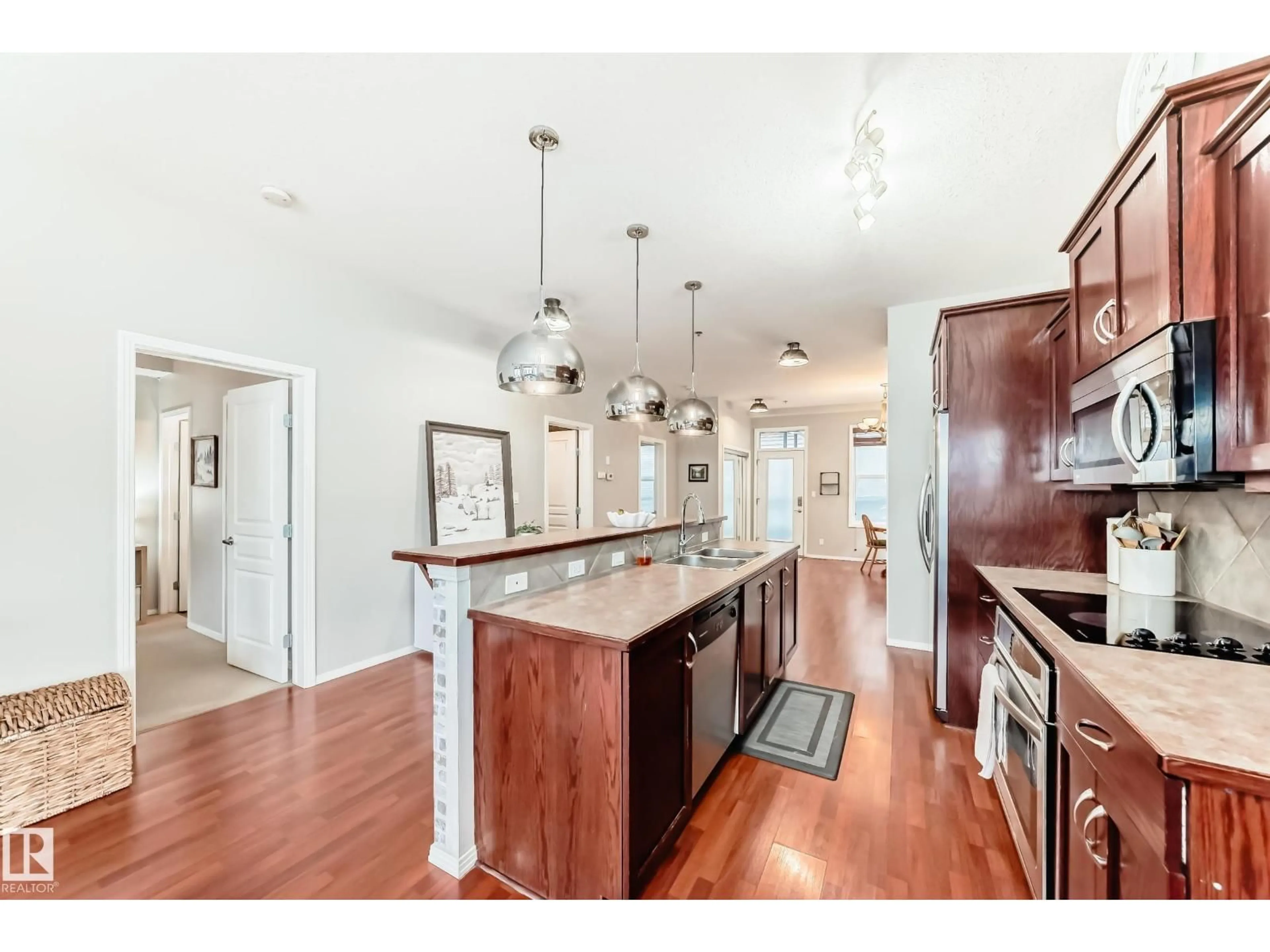 Open concept kitchen, unknown for 360 4823 104A ST NW, Edmonton Alberta T6R0R5