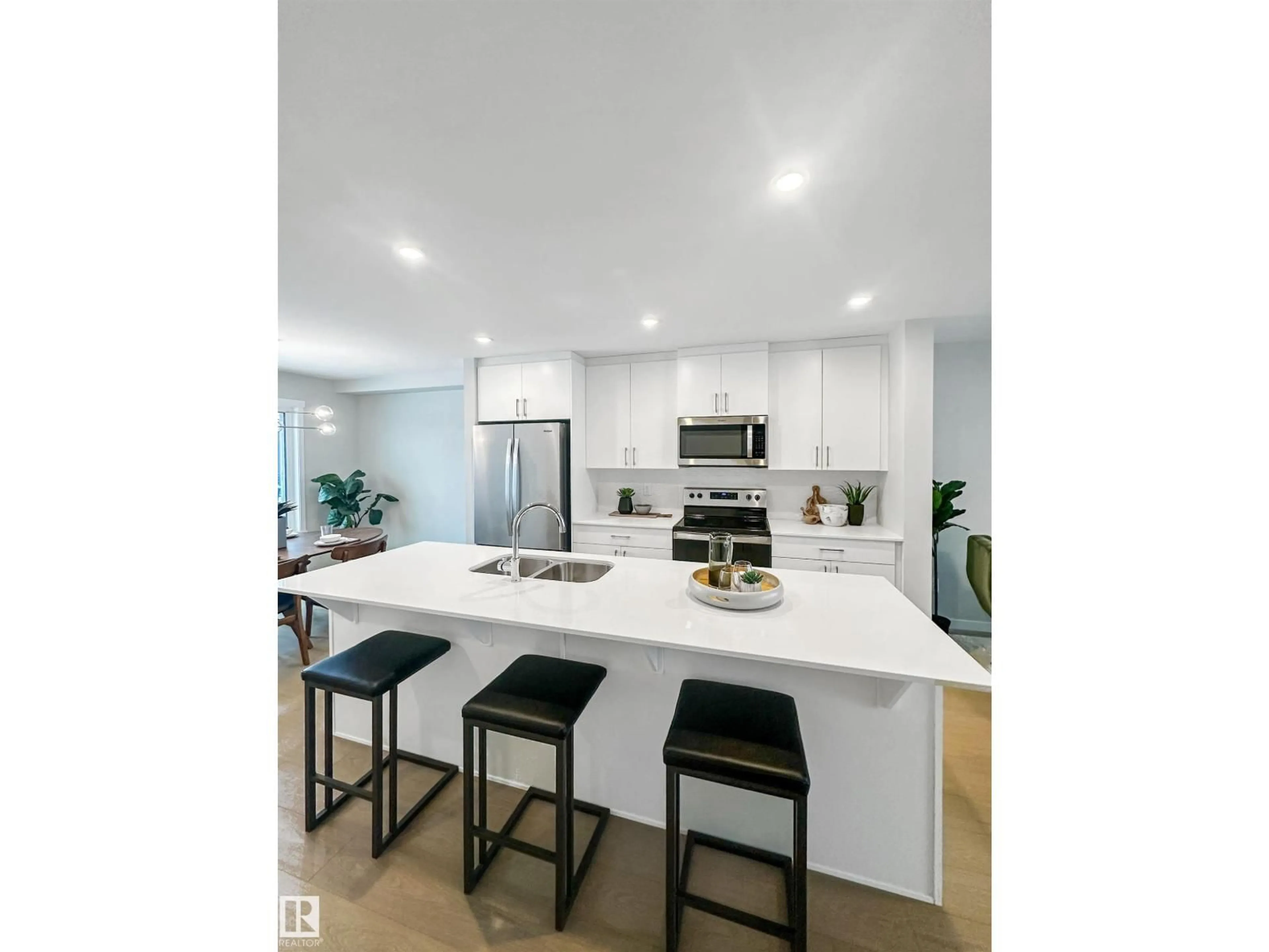 Open concept kitchen, unknown for 173 GRIESBACH RD, Edmonton Alberta T5E7A8