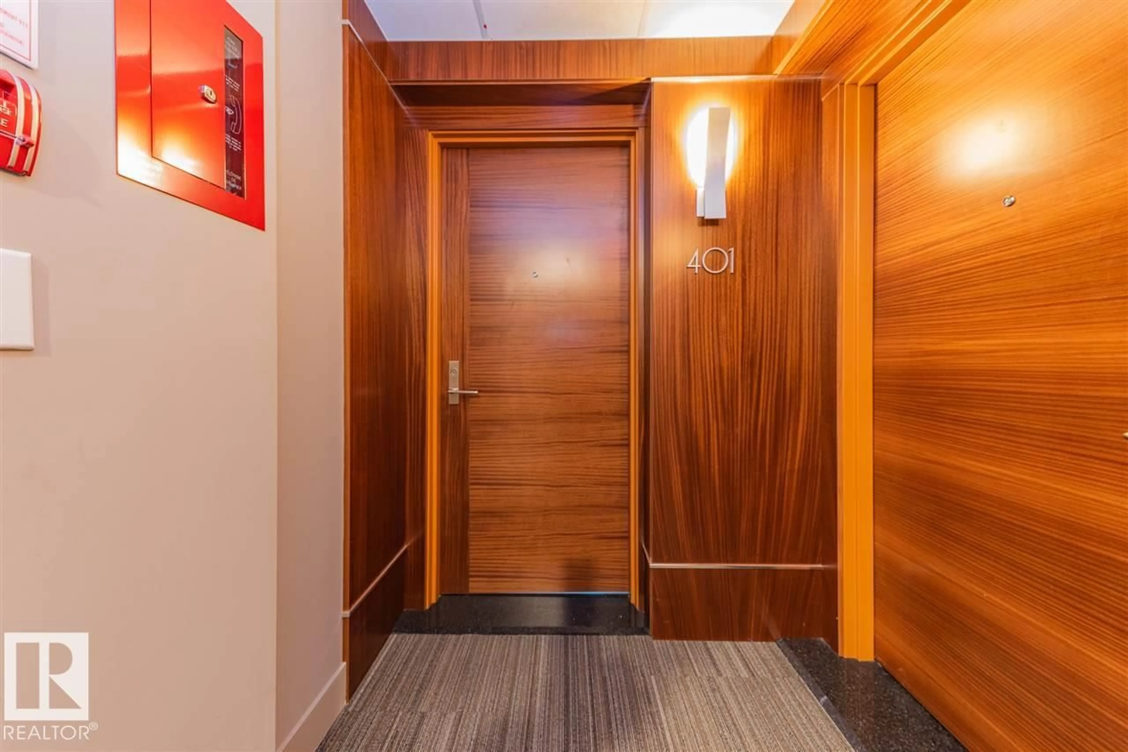 Indoor foyer for #401 - 11969 JASPER AV, Edmonton Alberta T5K0P1