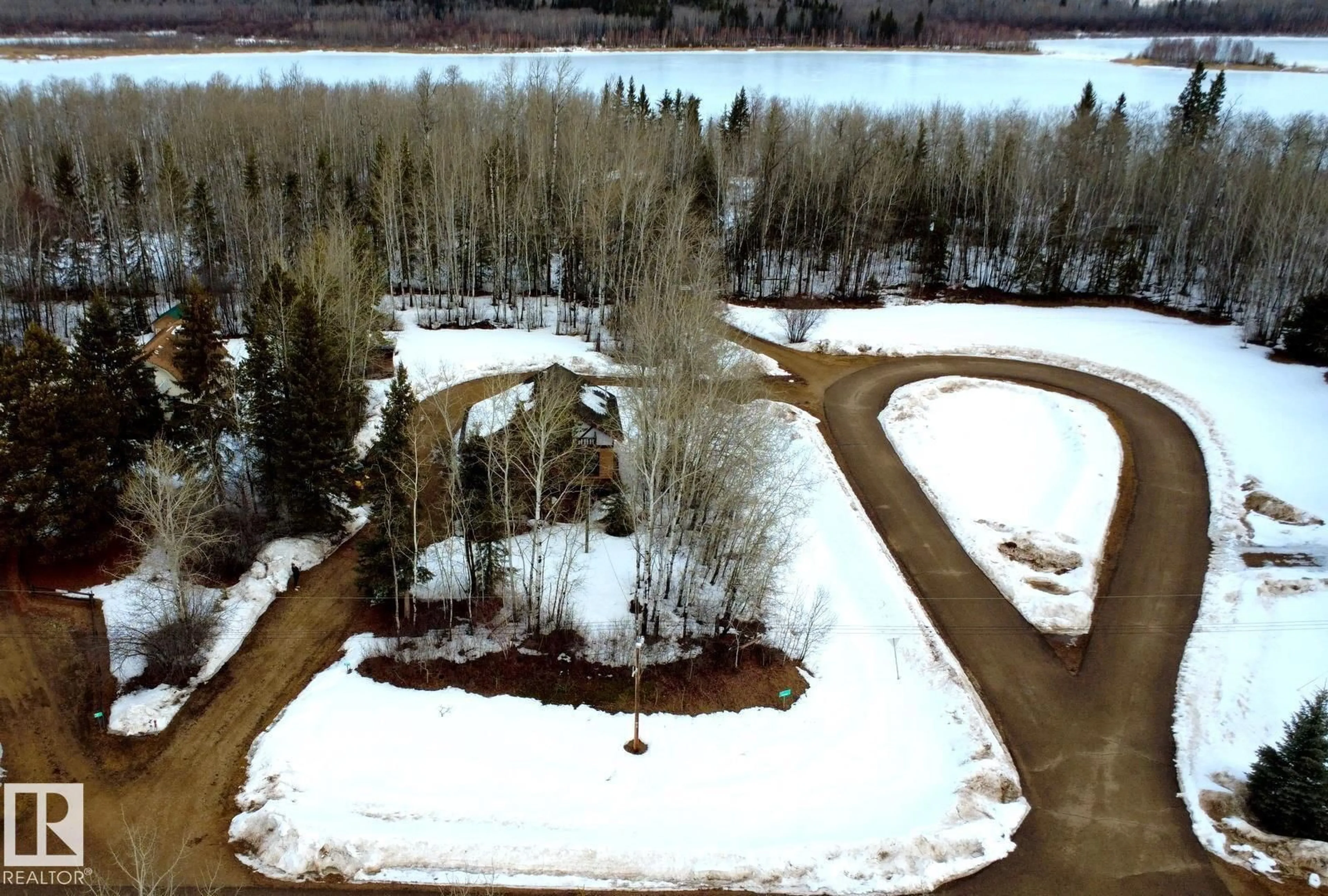 A pic from outside/outdoor area/front of a property/back of a property/a pic from drone, water/lake/river/ocean view for 375 PERCH CR, Rural Smoky Lake County Alberta T0A3L0
