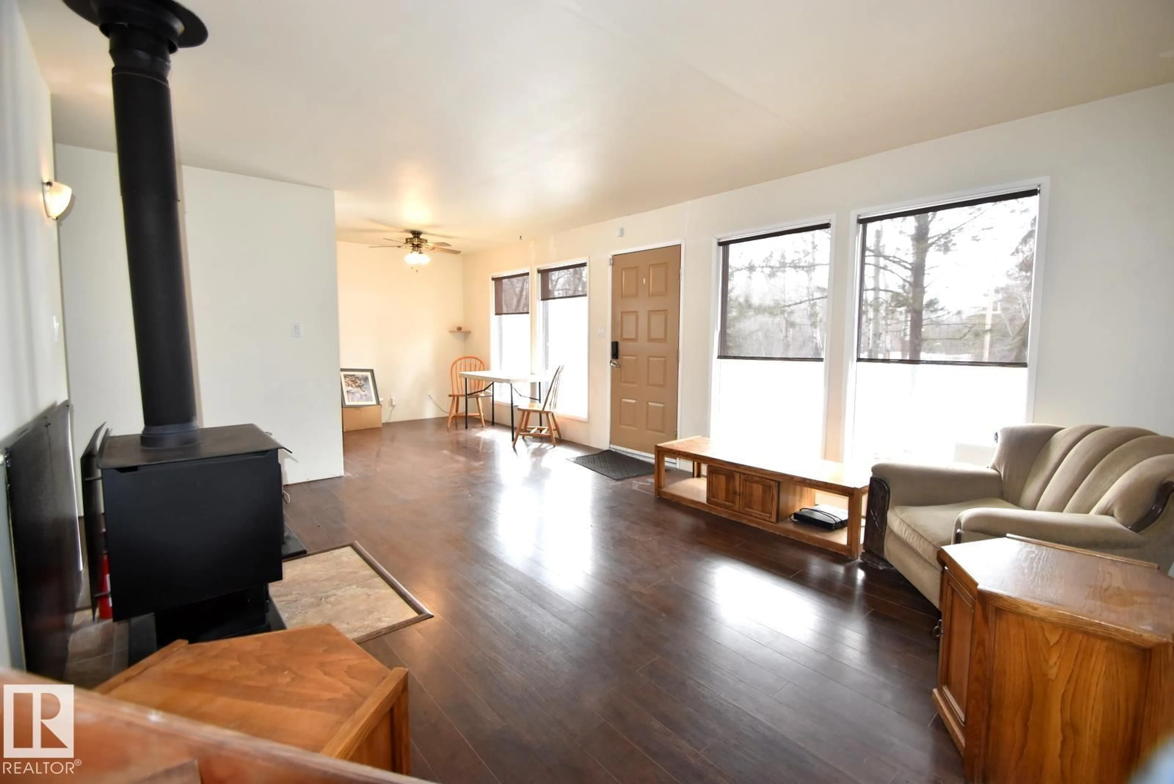 Unknown for 375 PERCH CR, Rural Smoky Lake County Alberta T0A3L0