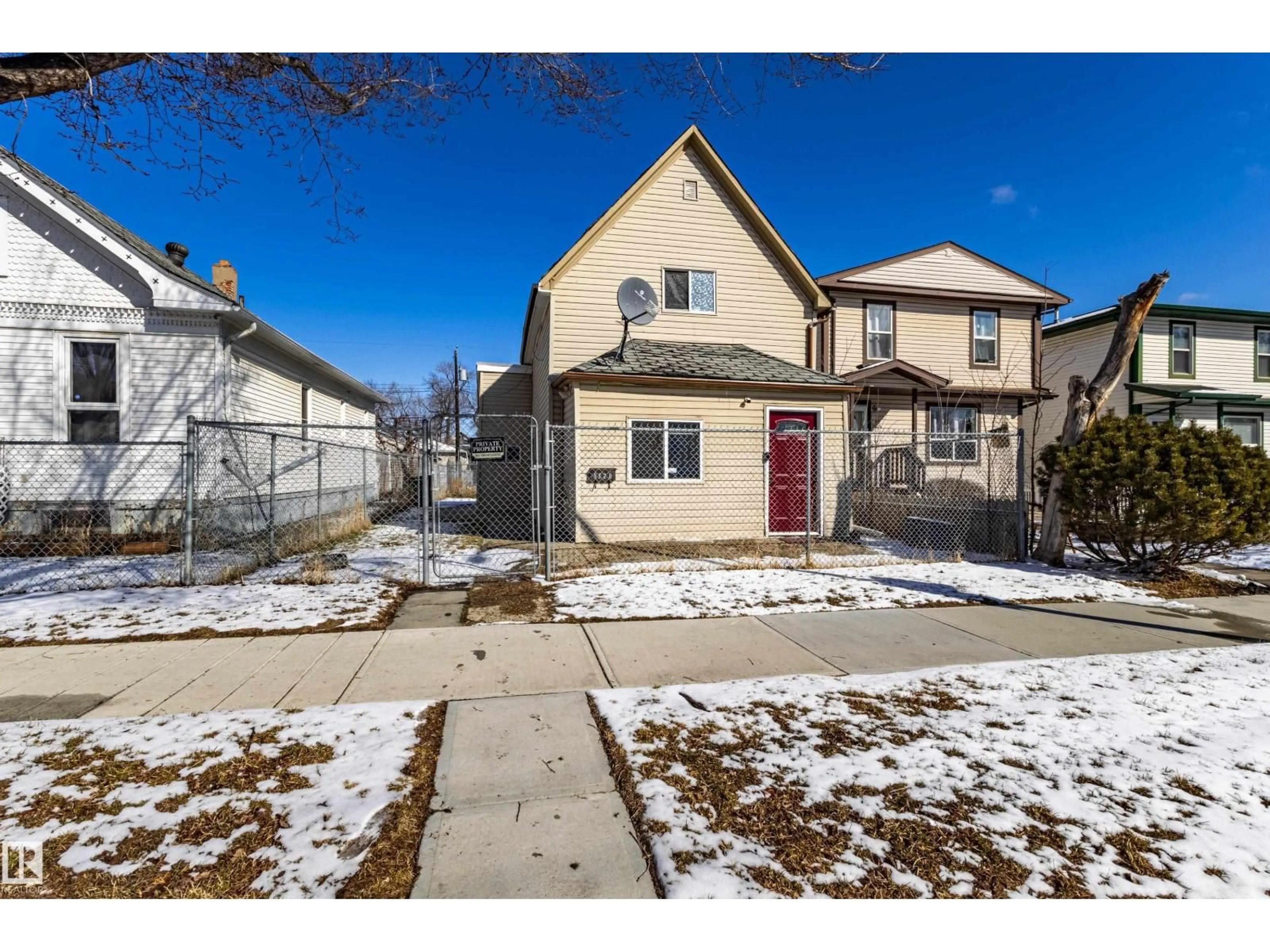 Unknown for 9328 106A AV, Edmonton Alberta T5H0S7