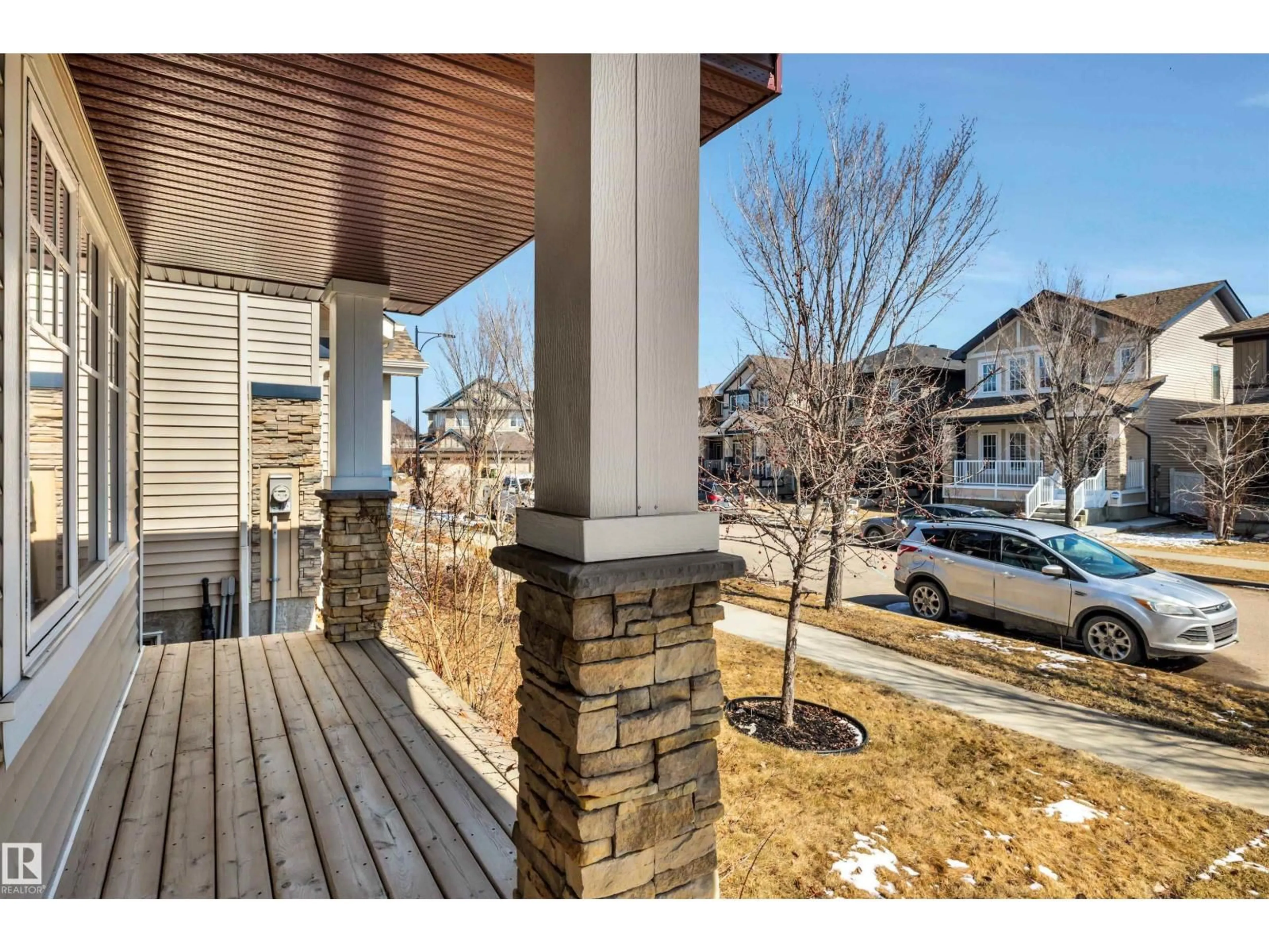 Unknown for SW - 4022 ALLAN CR, Edmonton Alberta T6W2K2