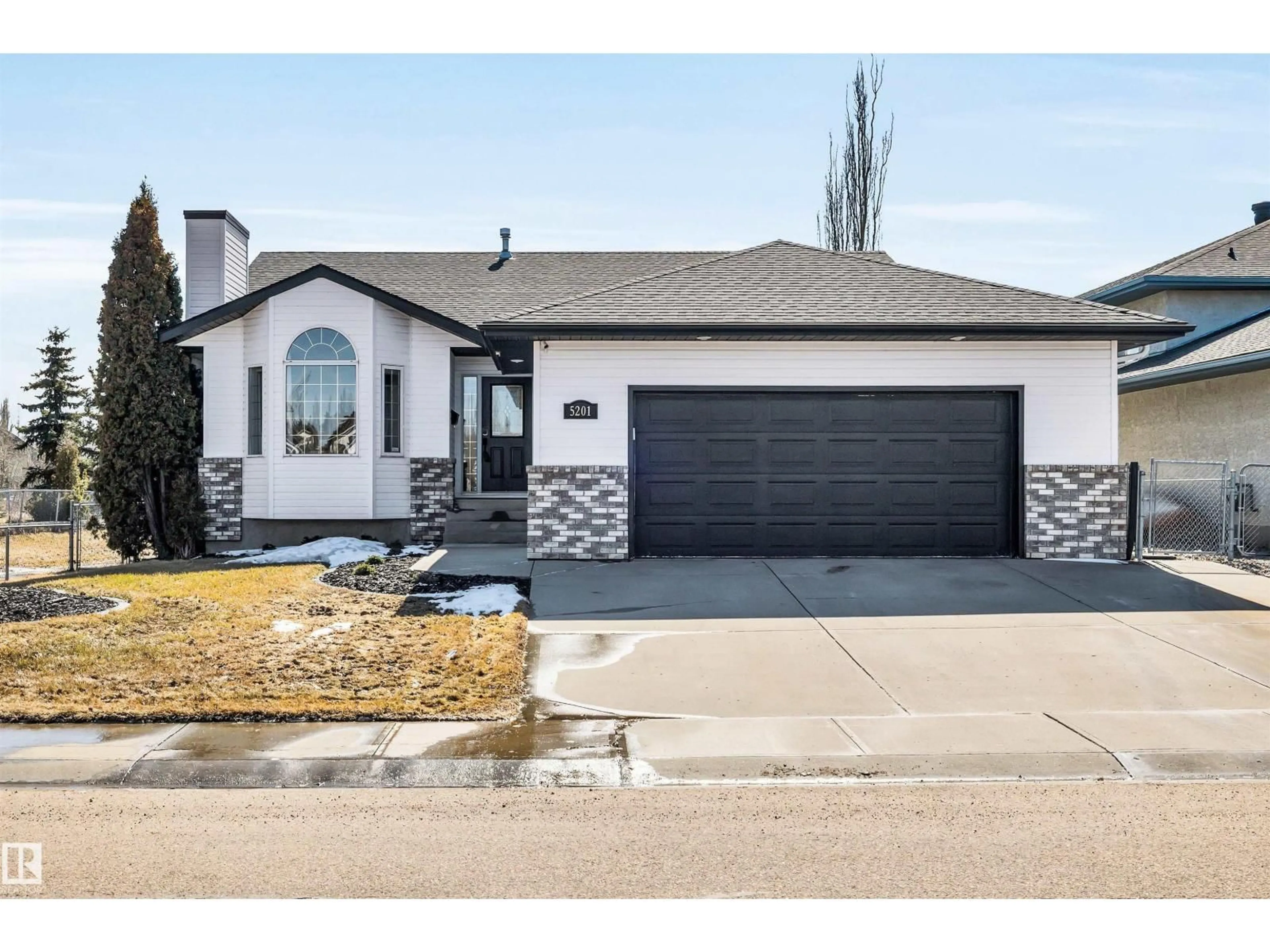 Home with vinyl exterior material, street for 5201 40 AV, Beaumont Alberta T4X1N6