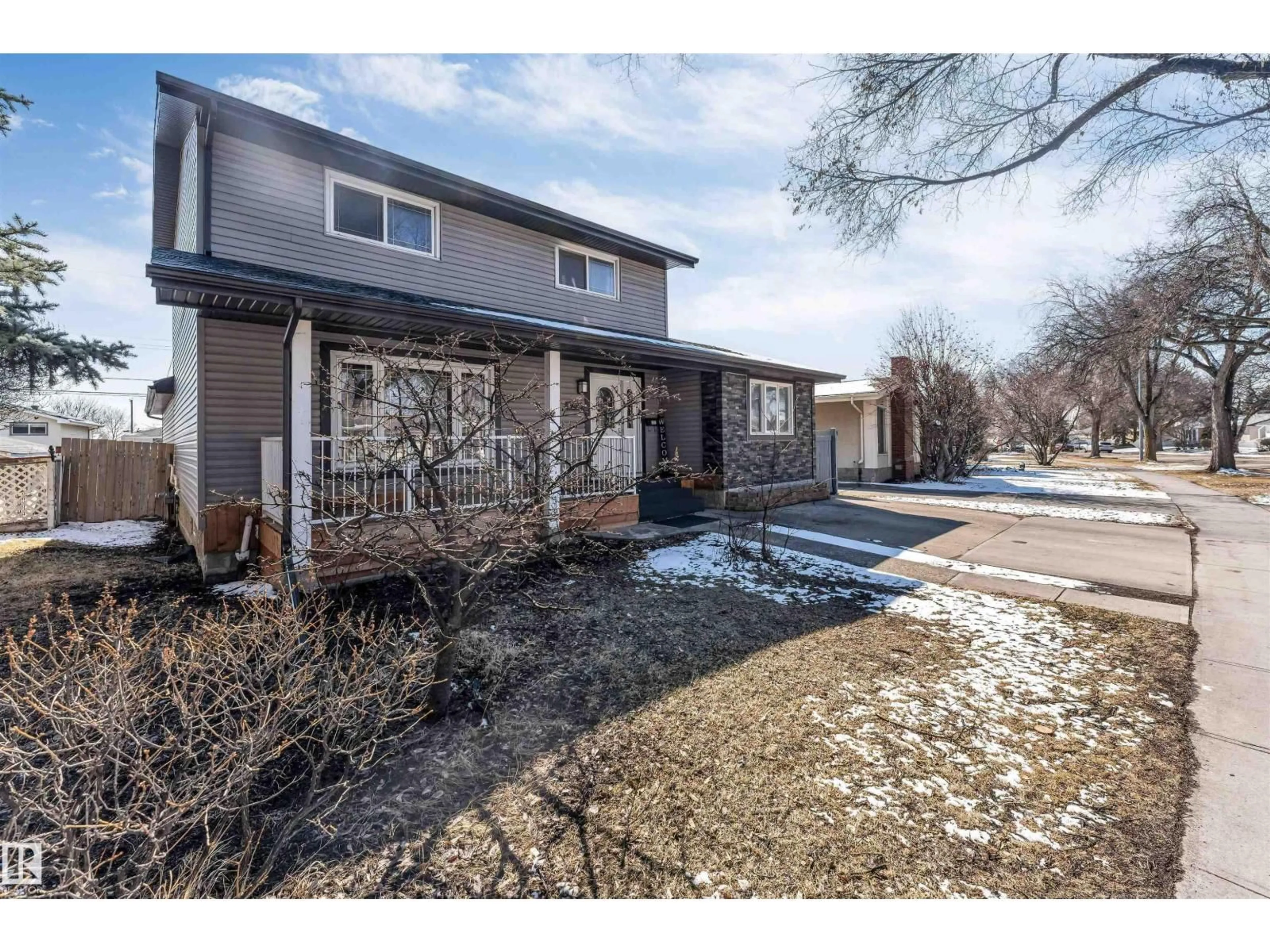 Unknown for NW - 9217 168 ST, Edmonton Alberta T5R2V8