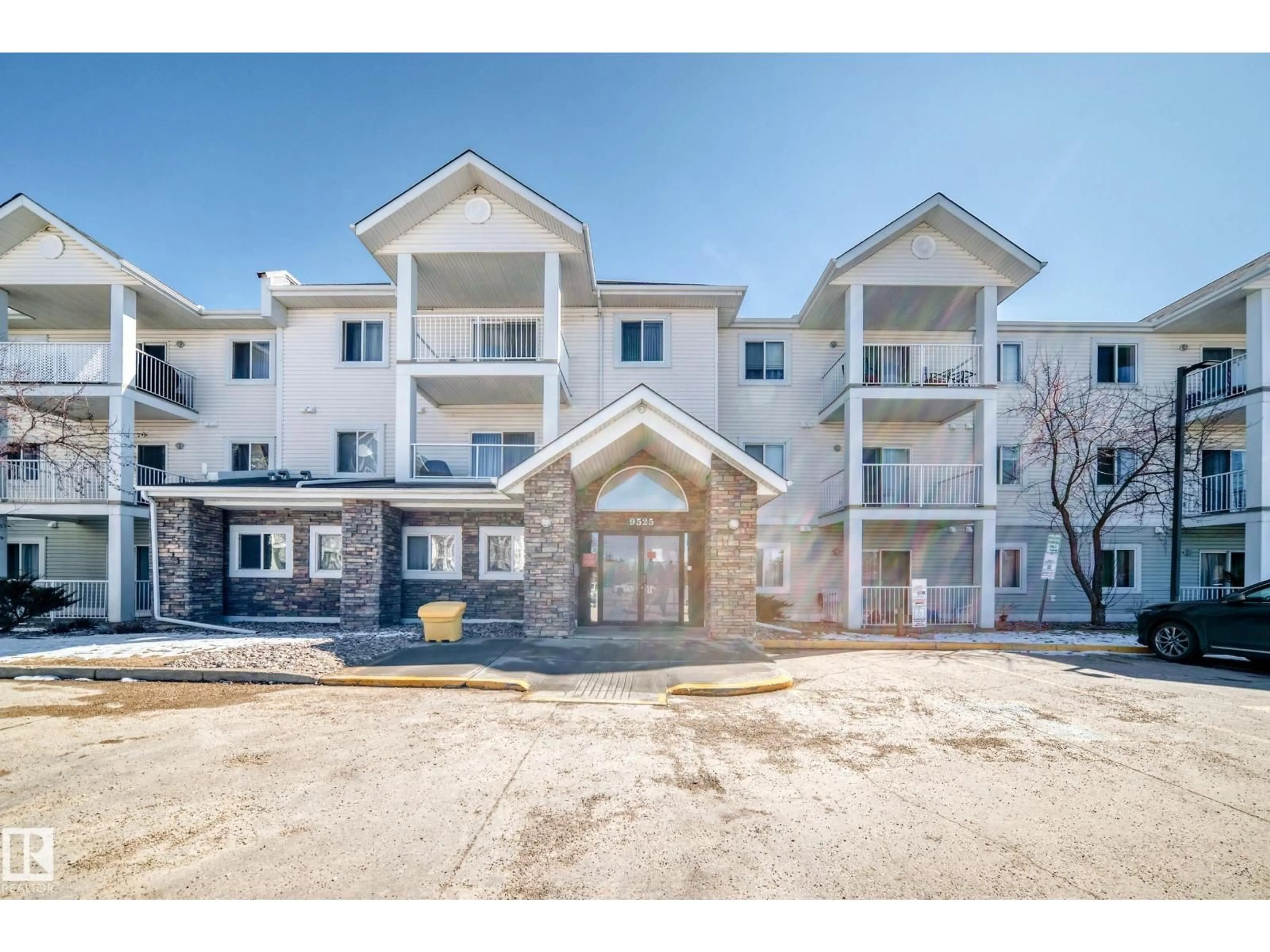 Unknown for #324 - 9525 162 AV, Edmonton Alberta T5Z3V2