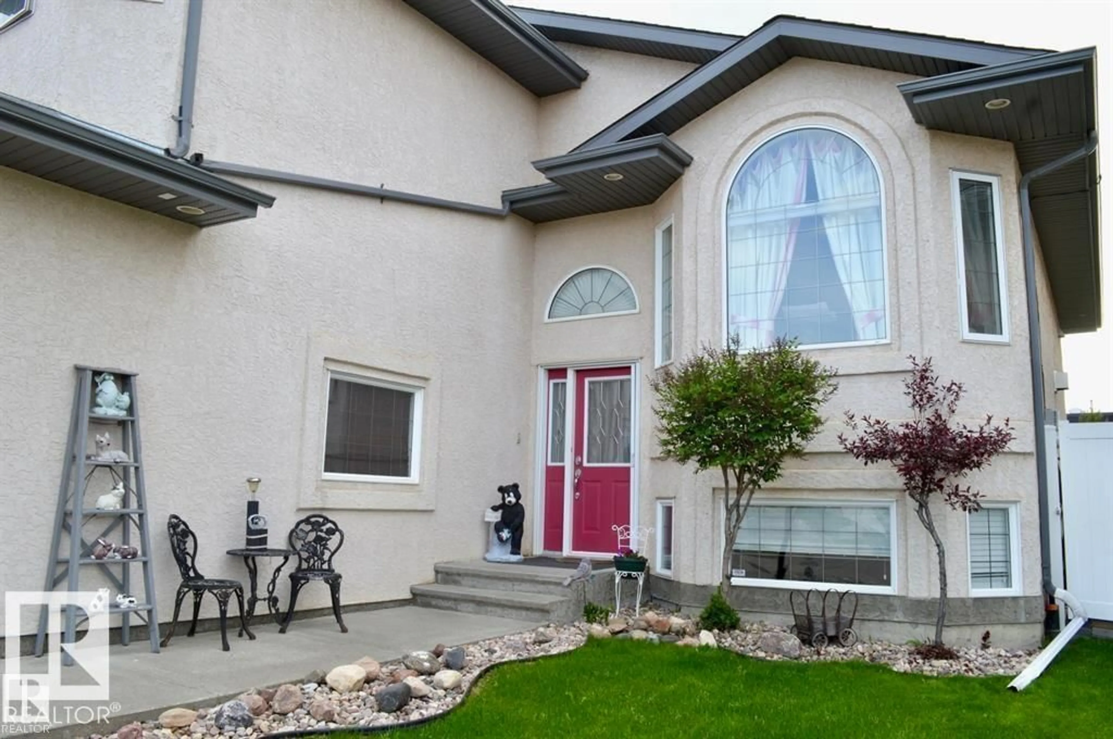 Home with vinyl exterior material, street for 16832 79 ST, Edmonton Alberta T5Z3Y9