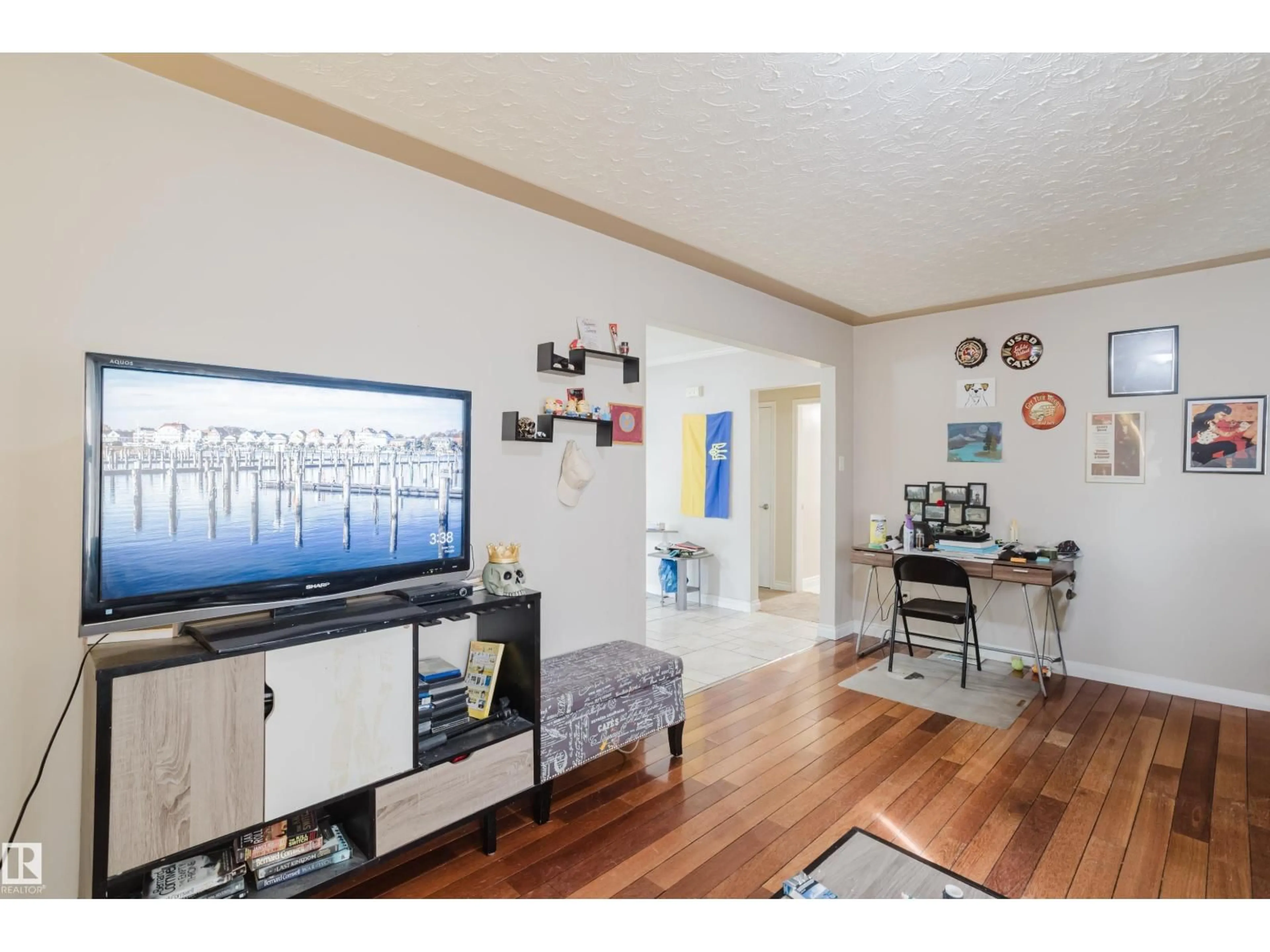 Unknown for NW - 12720 135 AV, Edmonton Alberta T5L3X5