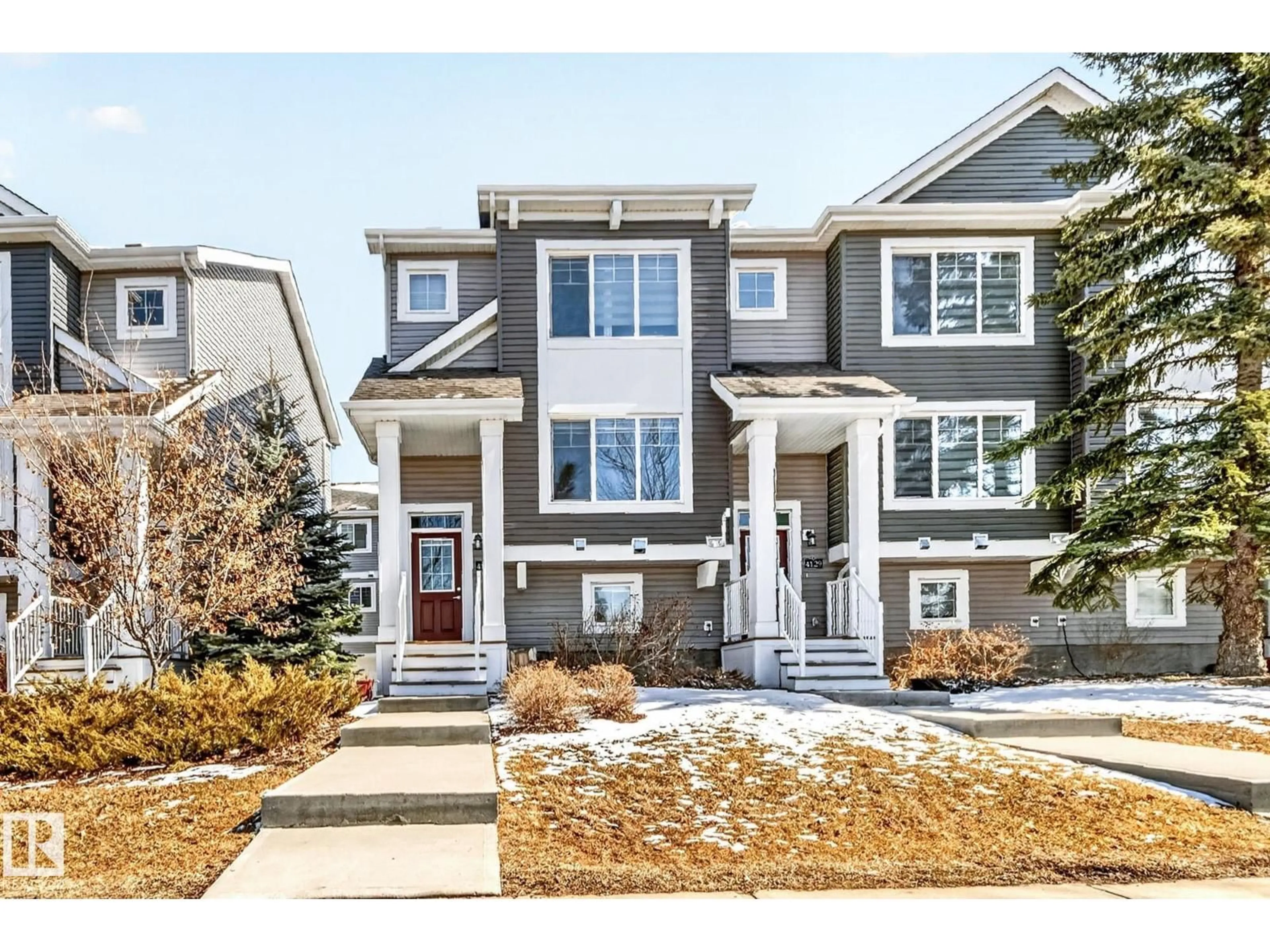 Home with vinyl exterior material, street for 4131 30 ST, Edmonton Alberta T6T2G9