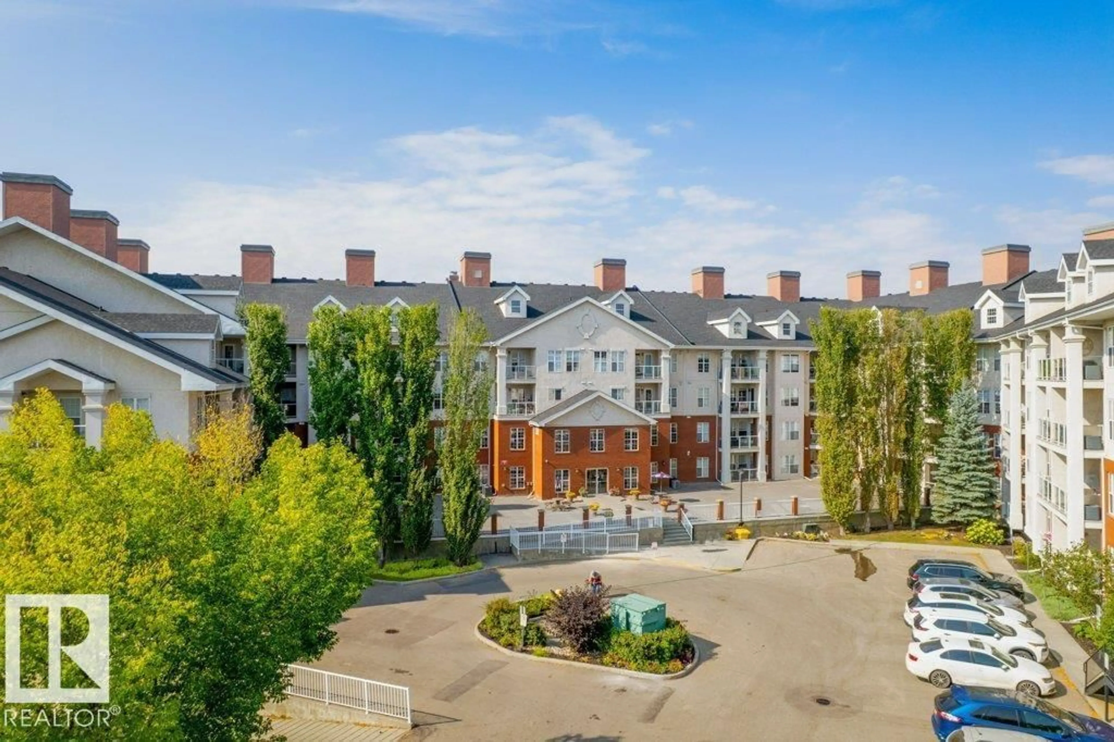 A pic from outside/outdoor area/front of a property/back of a property/a pic from drone, unknown for 407 - 45 INGLEWOOD DR, St. Albert Alberta T8N0B6