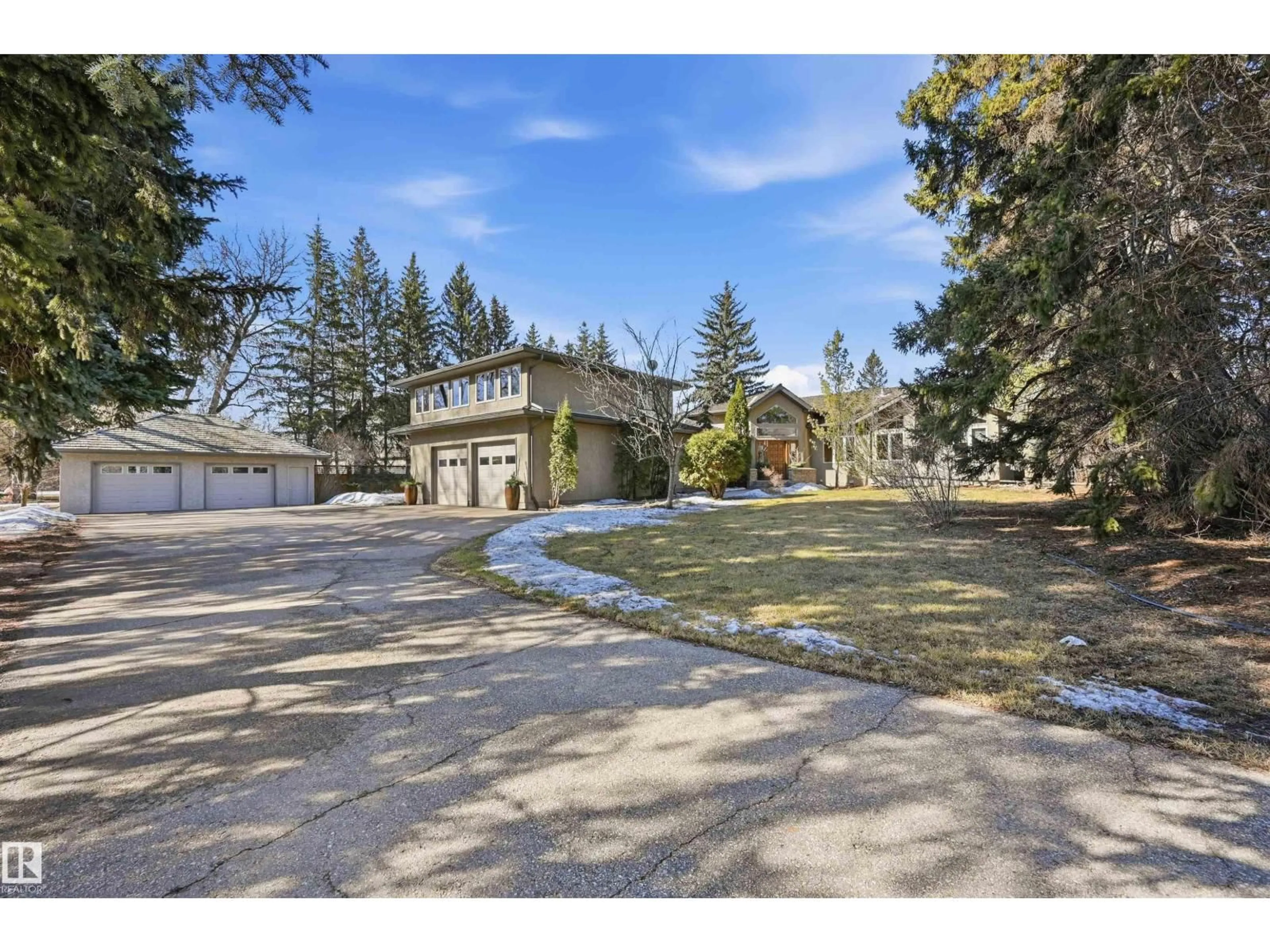 A pic from outside/outdoor area/front of a property/back of a property/a pic from drone, street for 15625 WHITEMUD RD, Edmonton Alberta T6H4N5