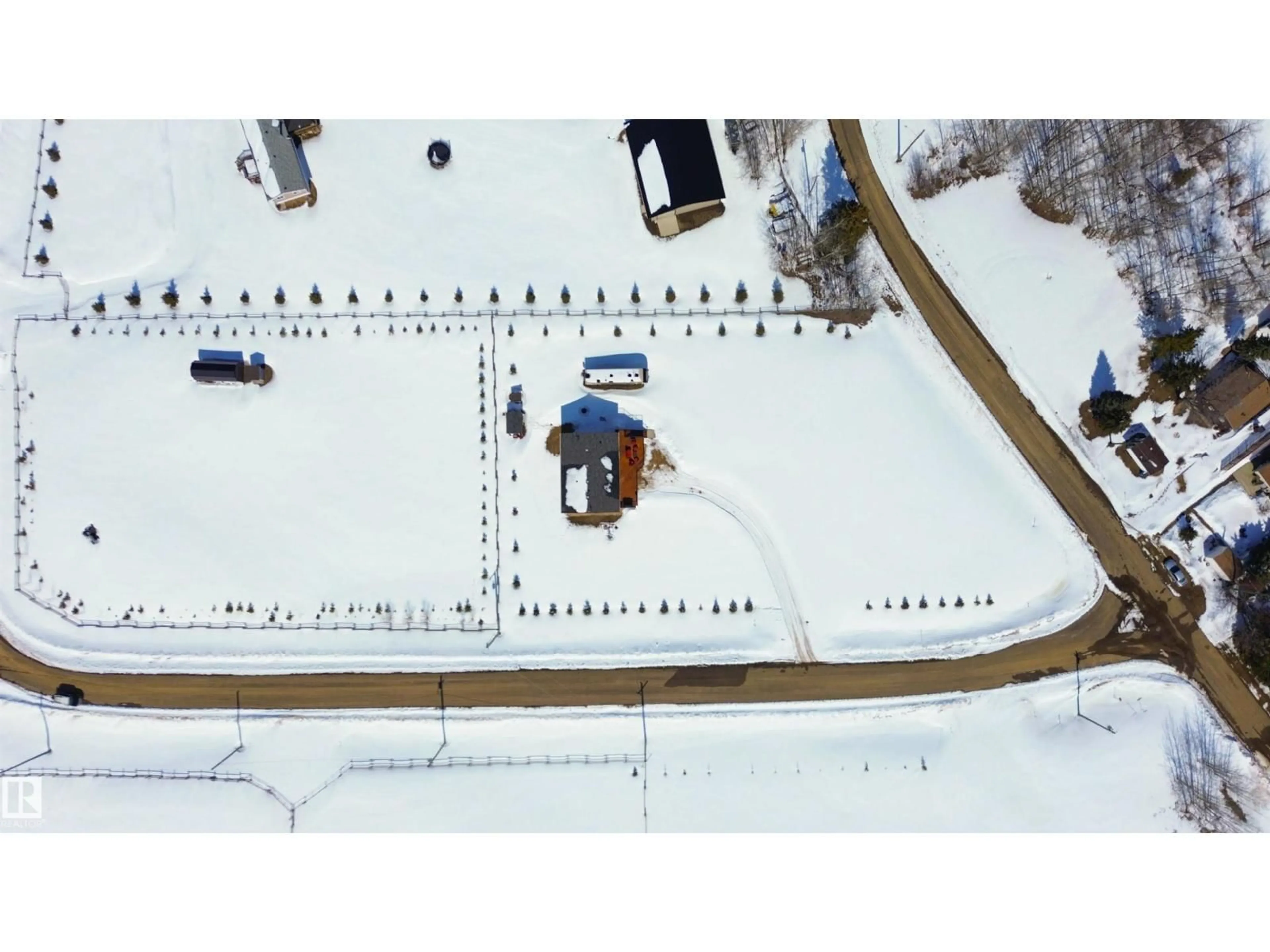 Parking for 2 IRENE AVENUE, Rural Athabasca County Alberta T9S1S2