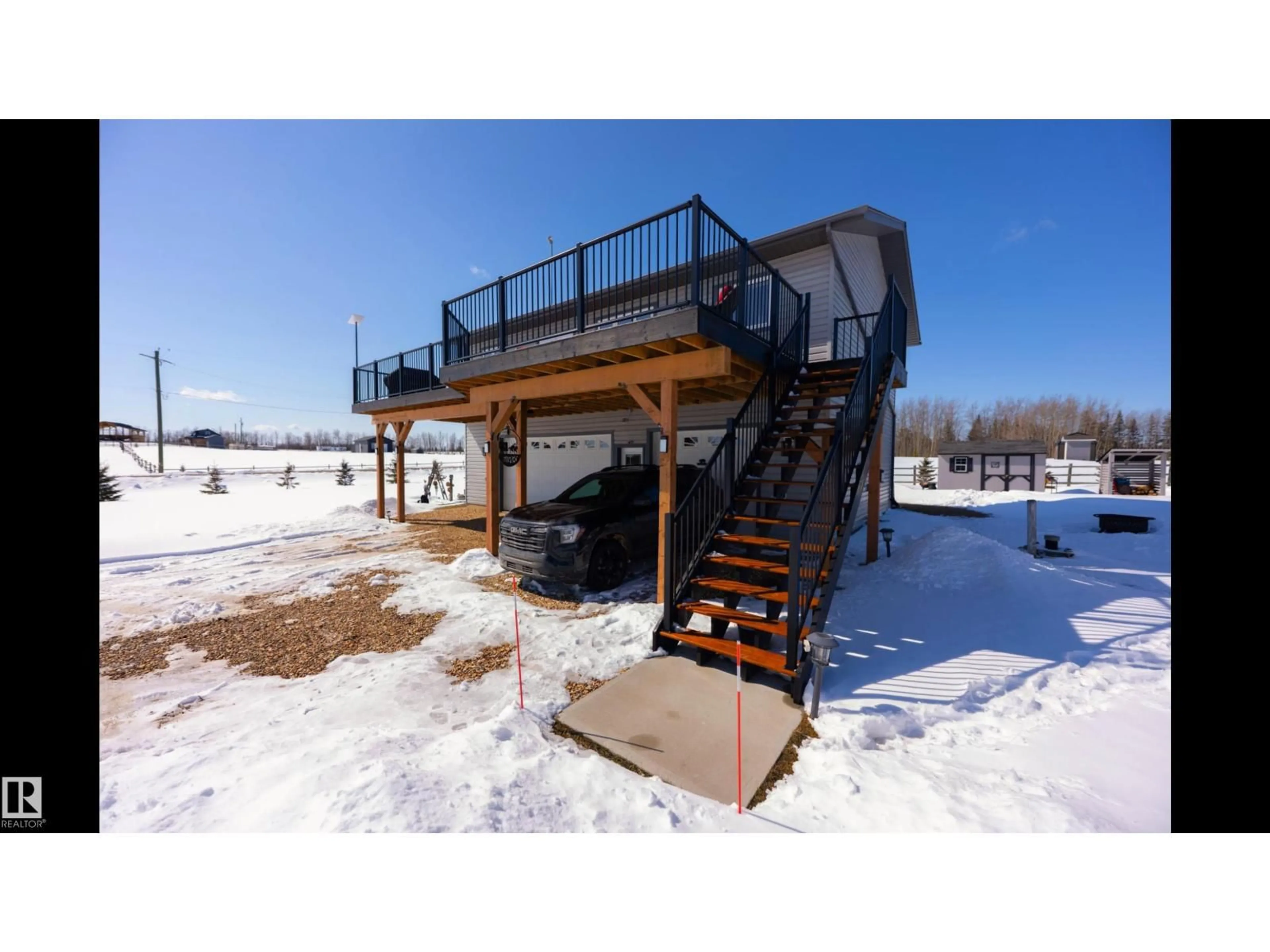 Stairs for 2 IRENE AVENUE, Rural Athabasca County Alberta T9S1S2