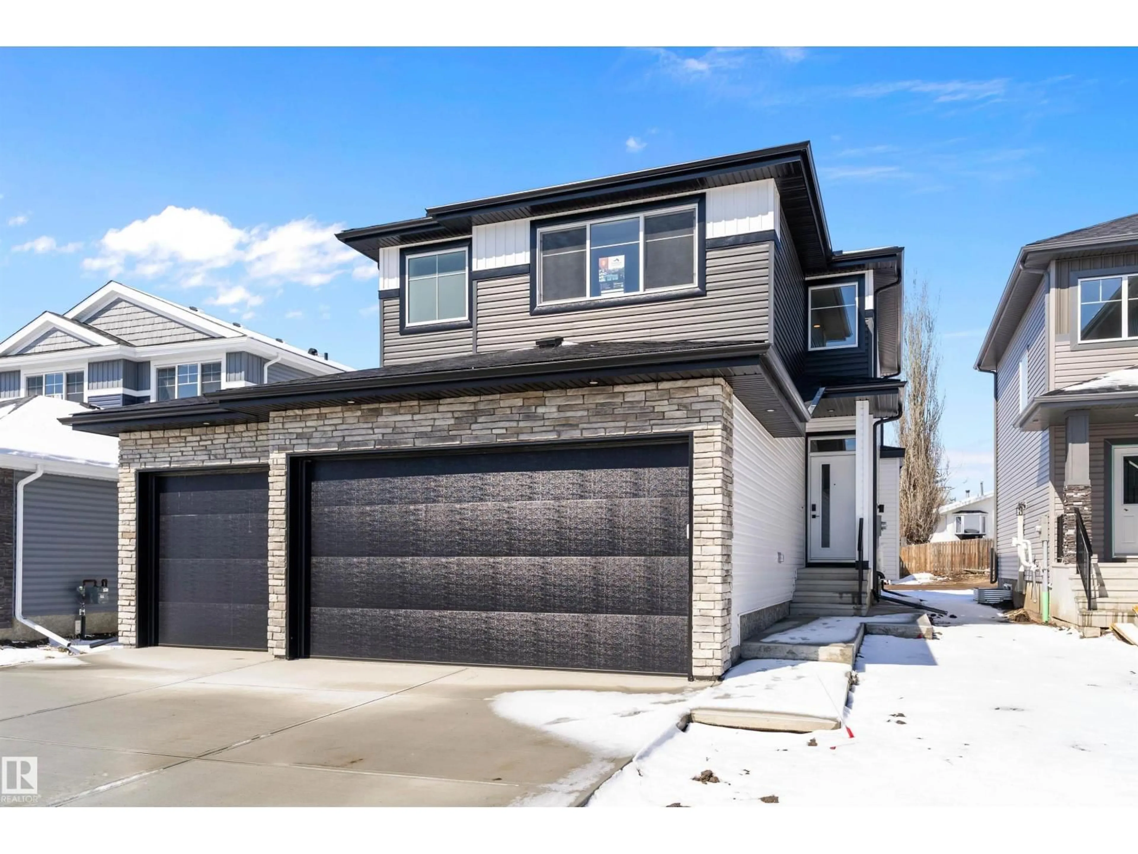 Home with brick exterior material, street for 72 MAPLE CR, Gibbons Alberta T0A1N0