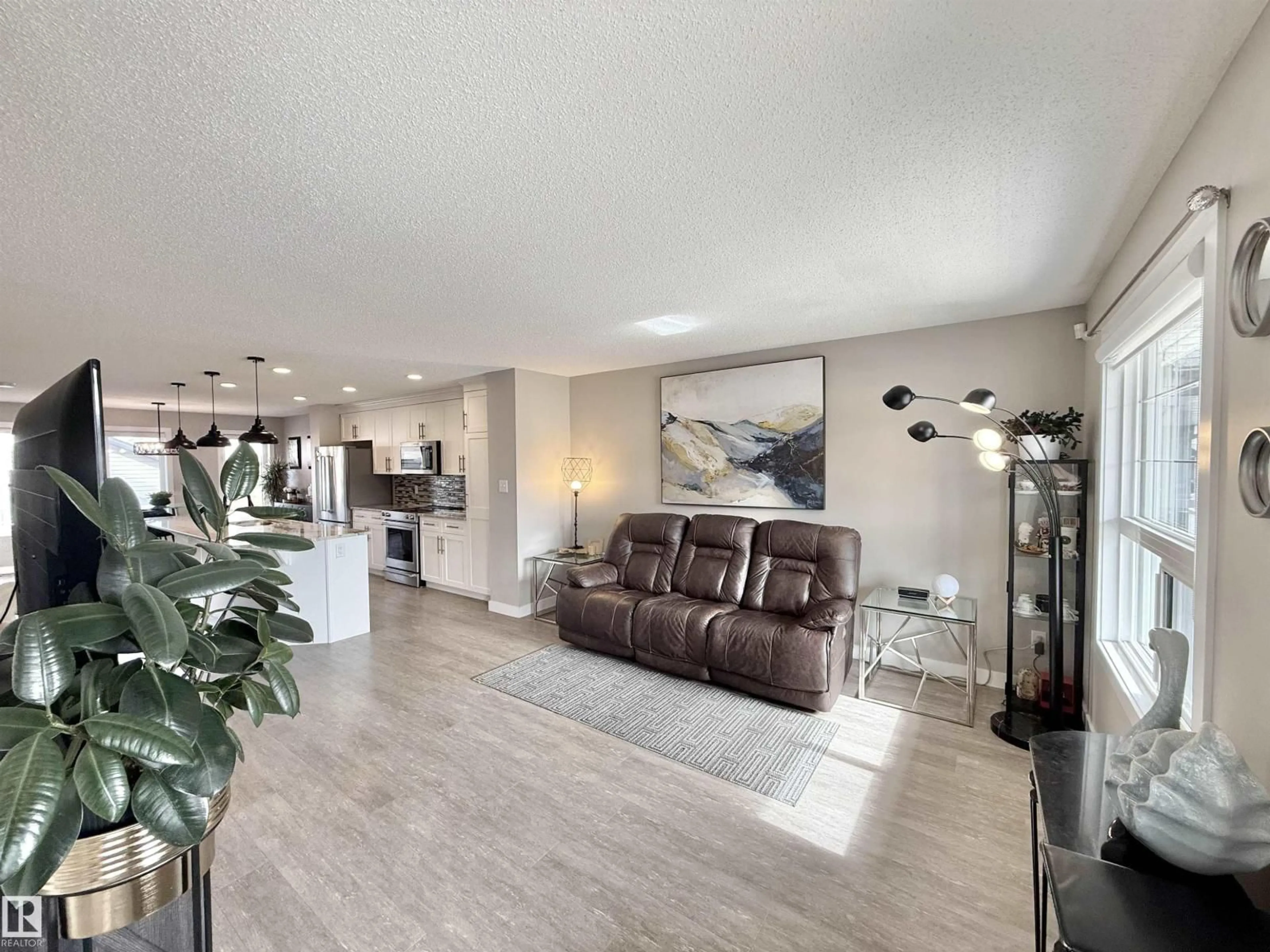 Living room with furniture, unknown for 1234 SANDSTONE BV, Sherwood Park Alberta T8H1A9