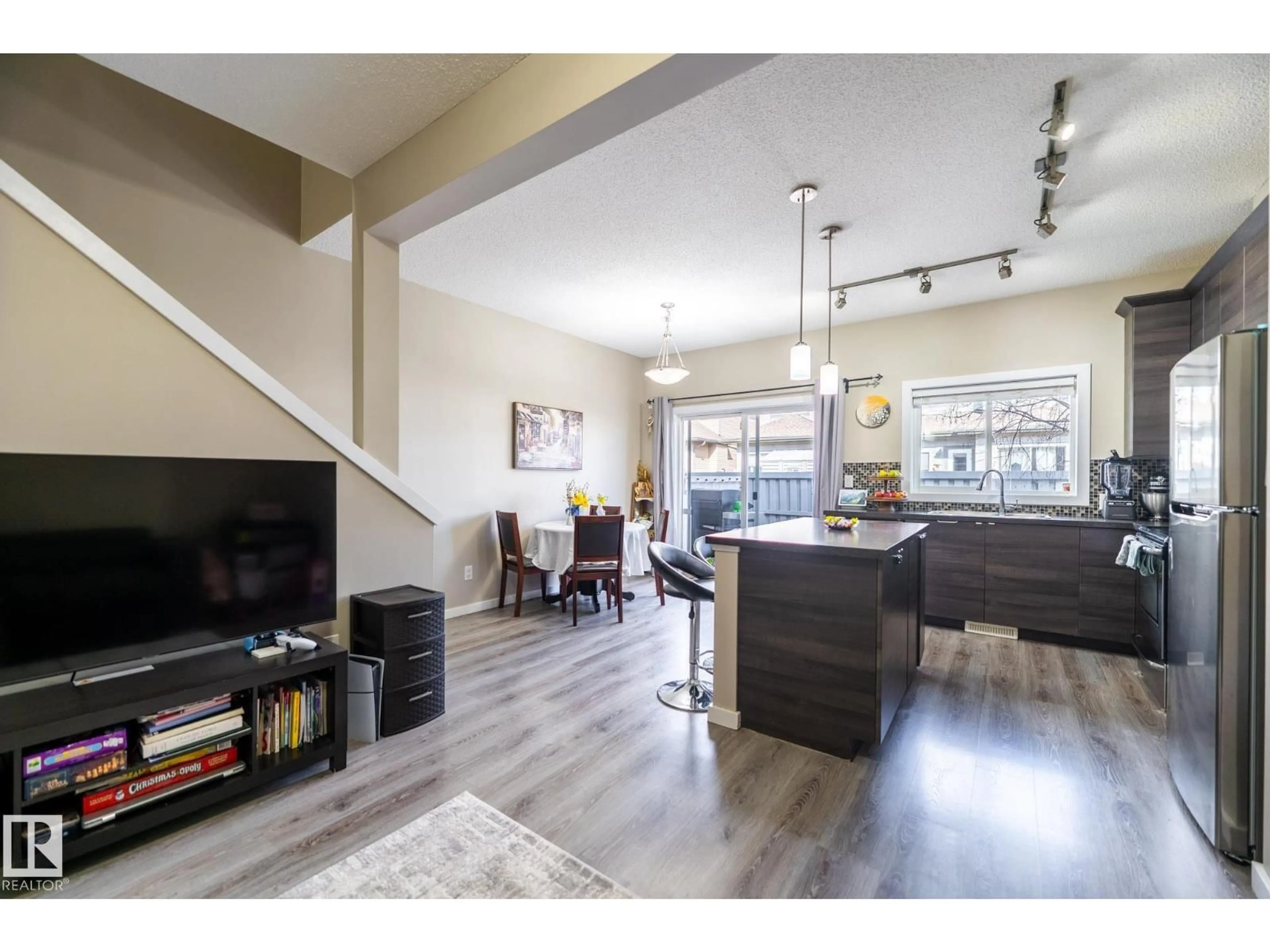 Open concept kitchen, unknown for #4 - 3710 ALLAN DR, Edmonton Alberta T6W2C4