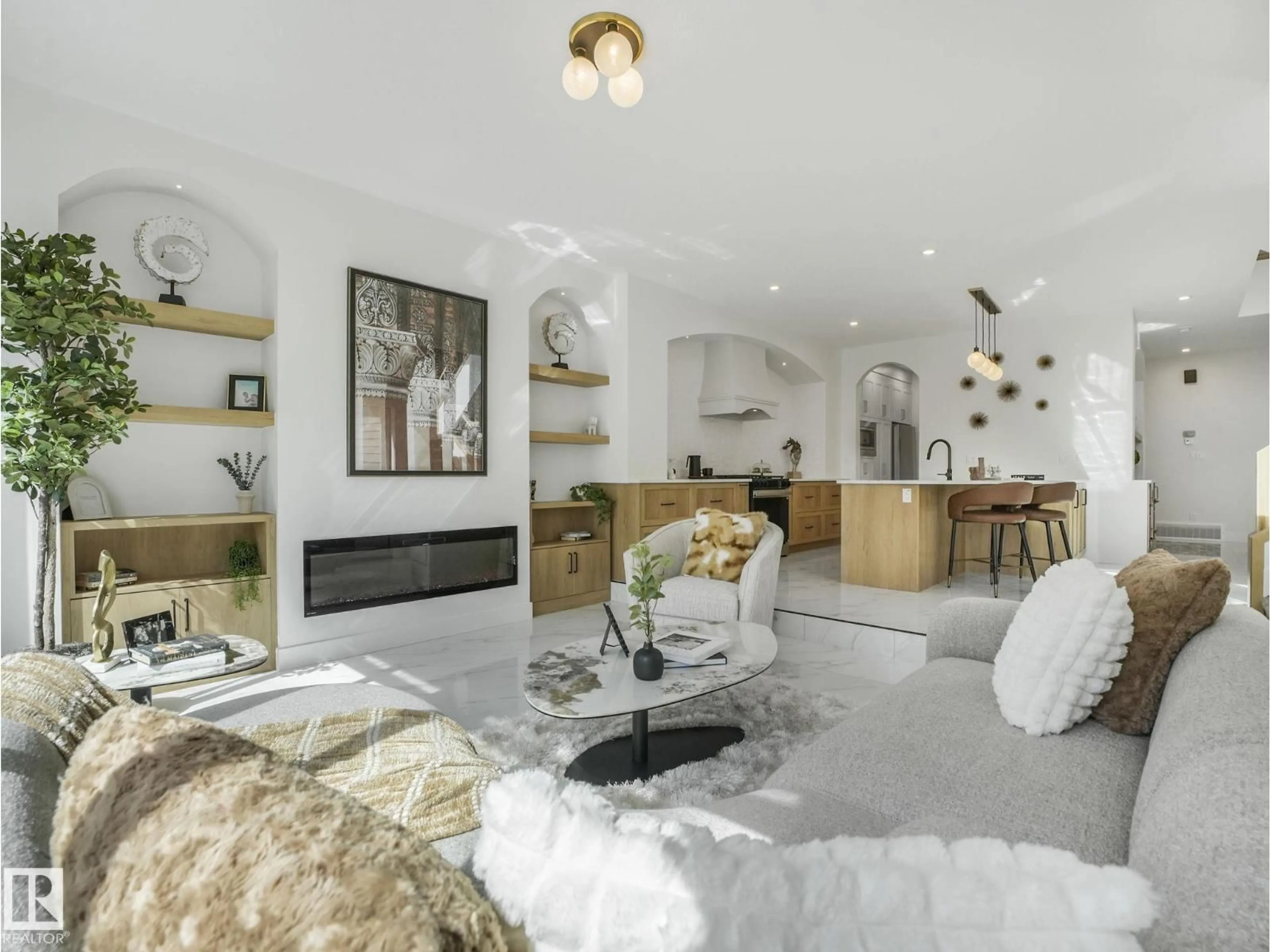 Living room with furniture, unknown for 257 EDGEMONT GREEN GR, Edmonton Alberta T6M3J7