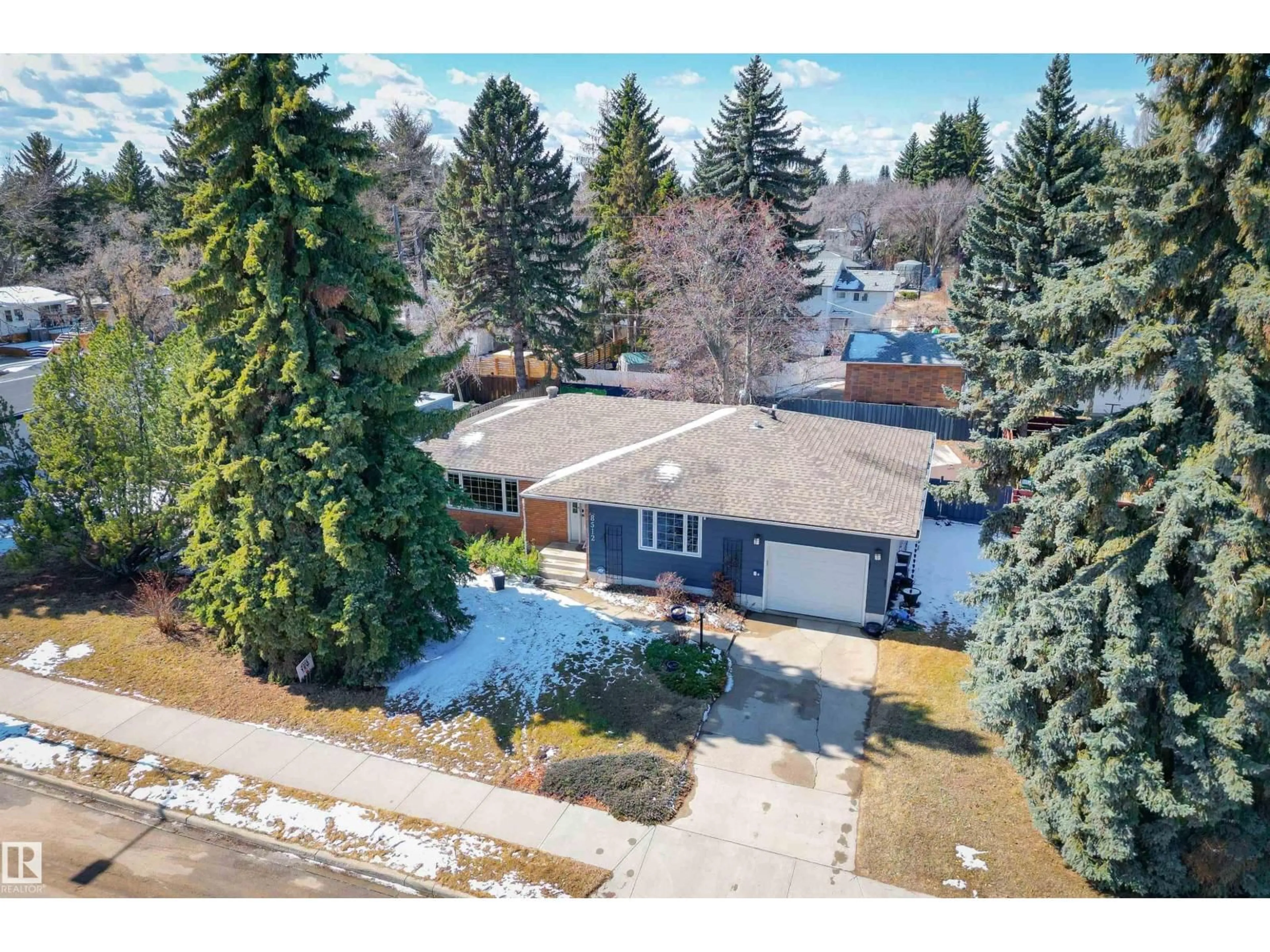 A pic from outside/outdoor area/front of a property/back of a property/a pic from drone, street for 8512 BUENA VISTA RD, Edmonton Alberta T5R5R8