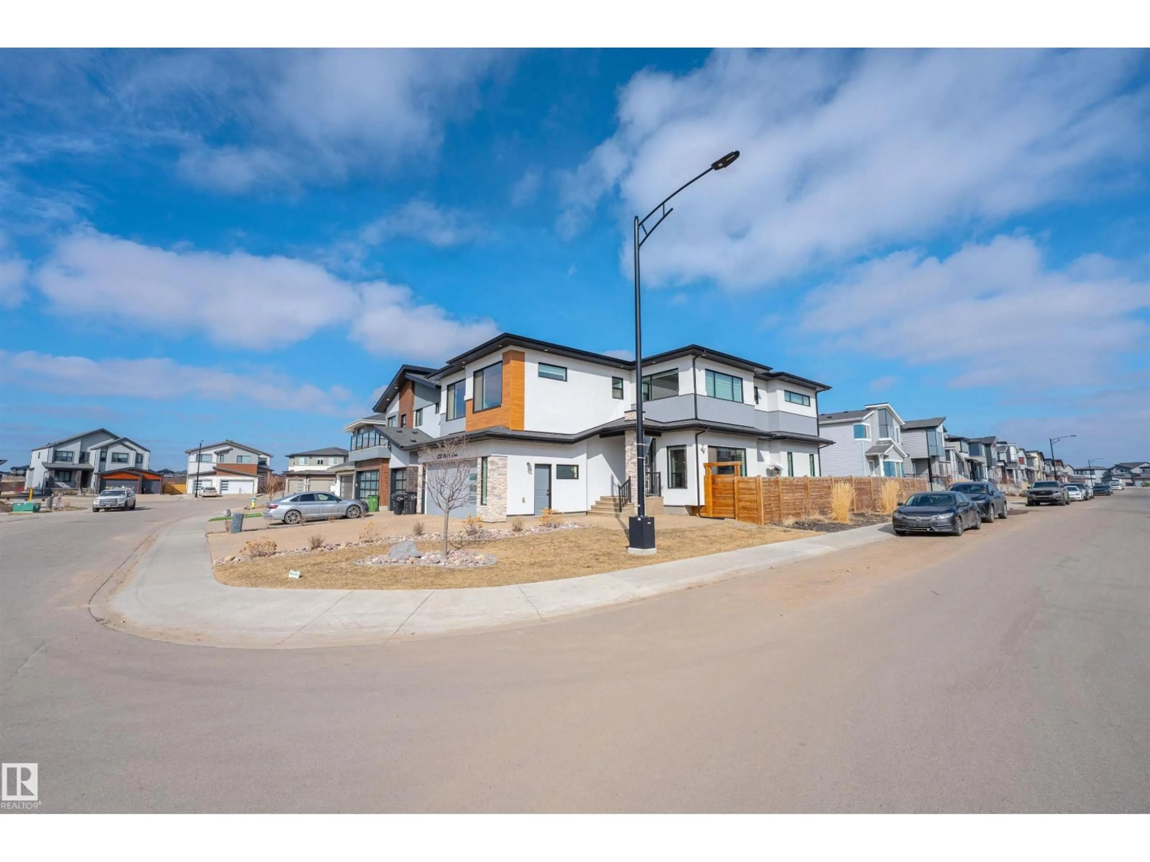 Unknown for 3130 KOSTASH GR, Edmonton Alberta T6W1A5