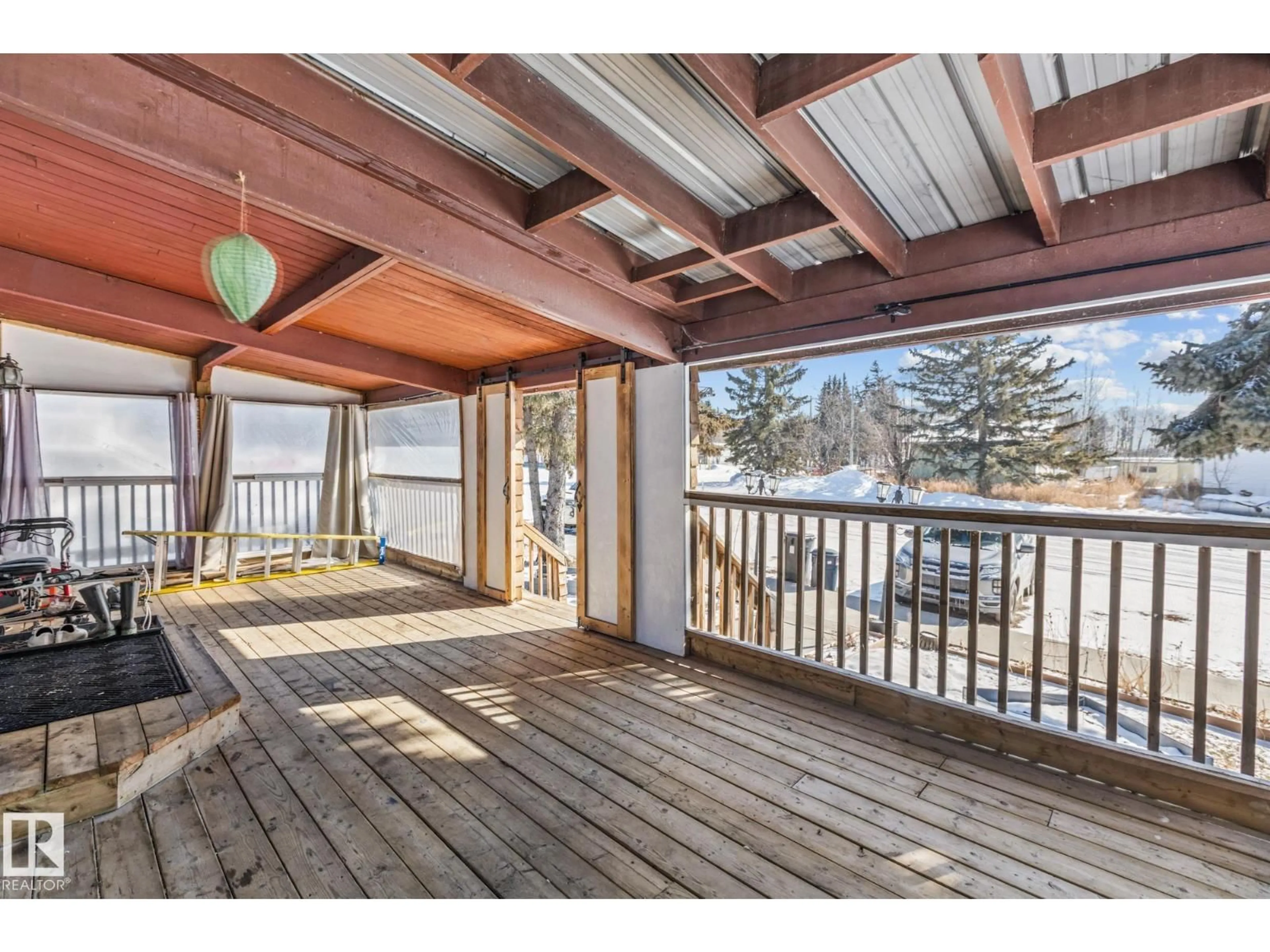 Patio, water/lake/river/ocean view for 318 MAIN ST, Ferintosh Alberta T0B1M0