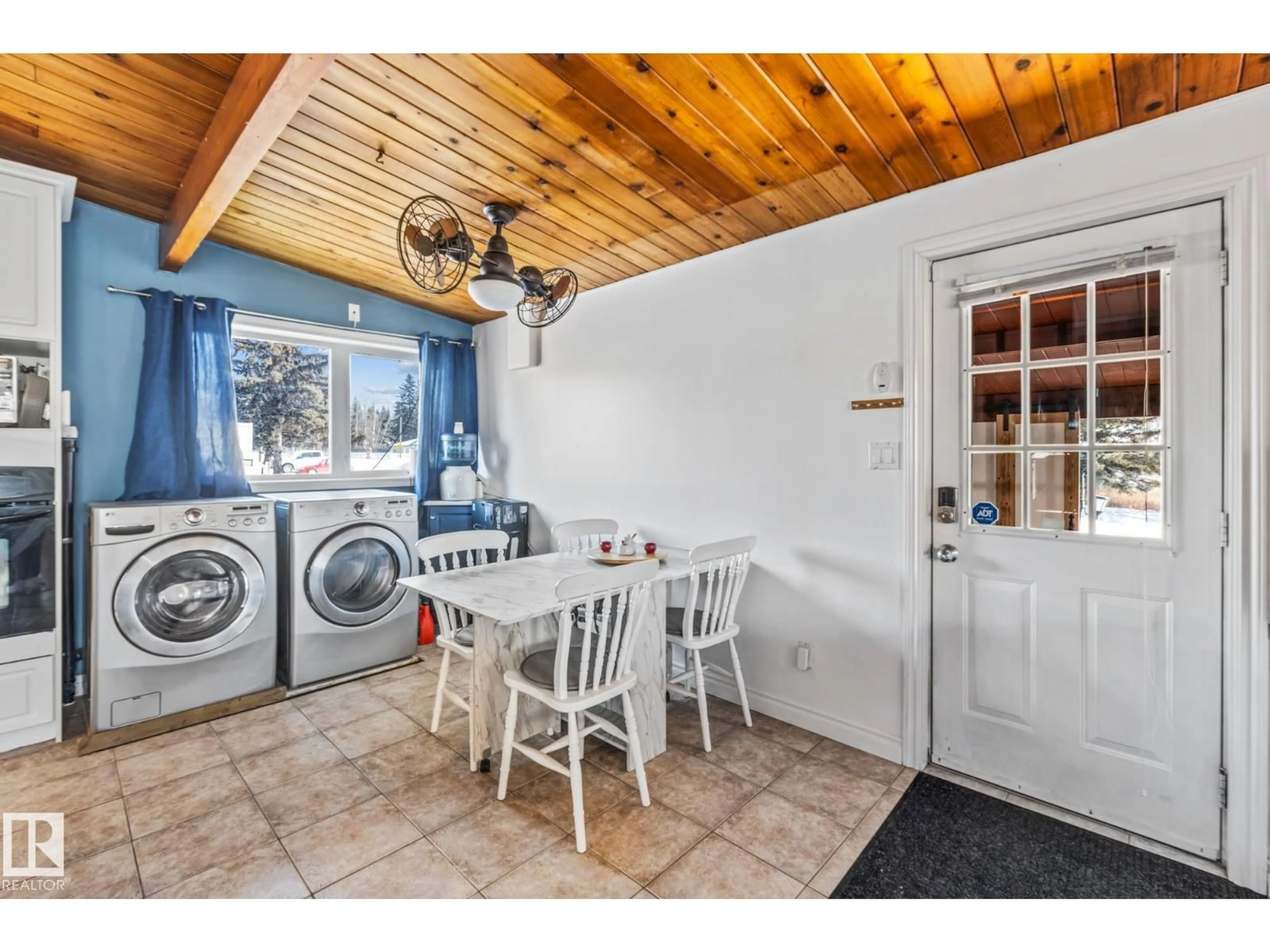 Unknown for 318 MAIN ST, Ferintosh Alberta T0B1M0