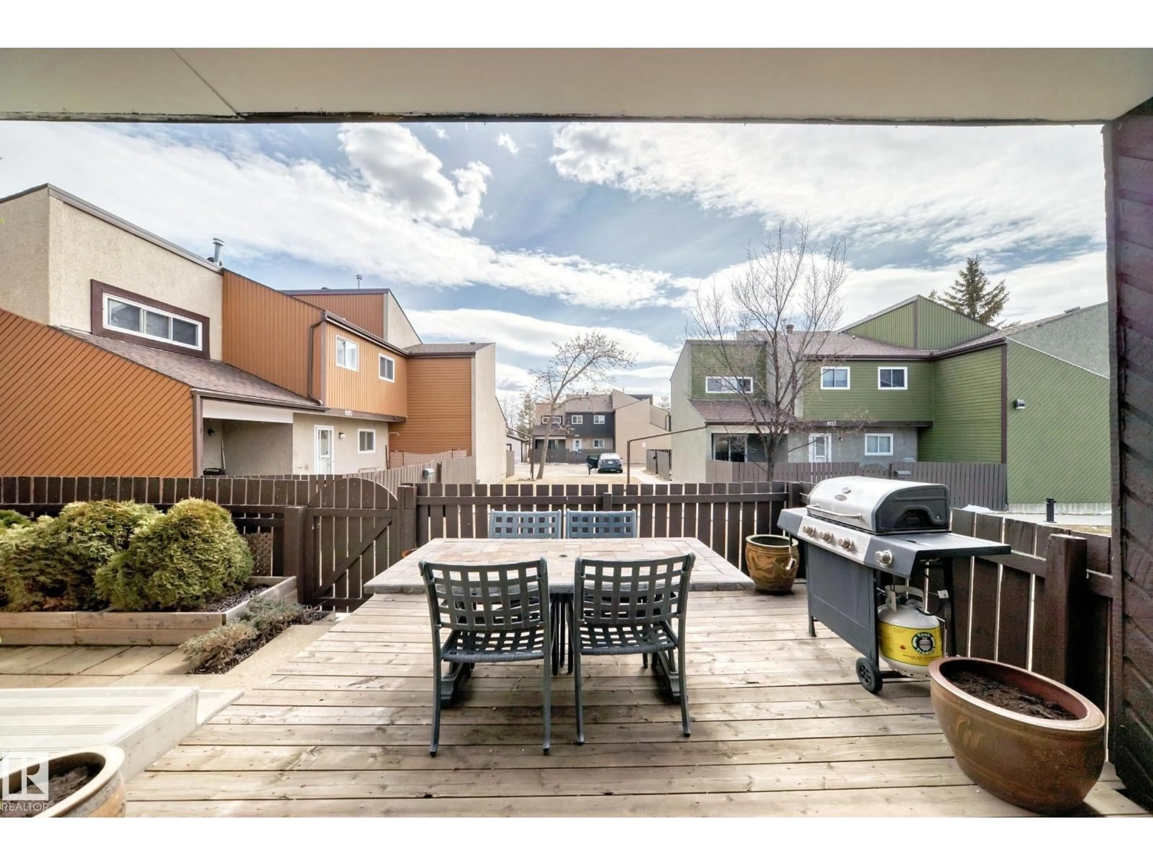 Patio, street for 8113 27 AV, Edmonton Alberta T6K3C9
