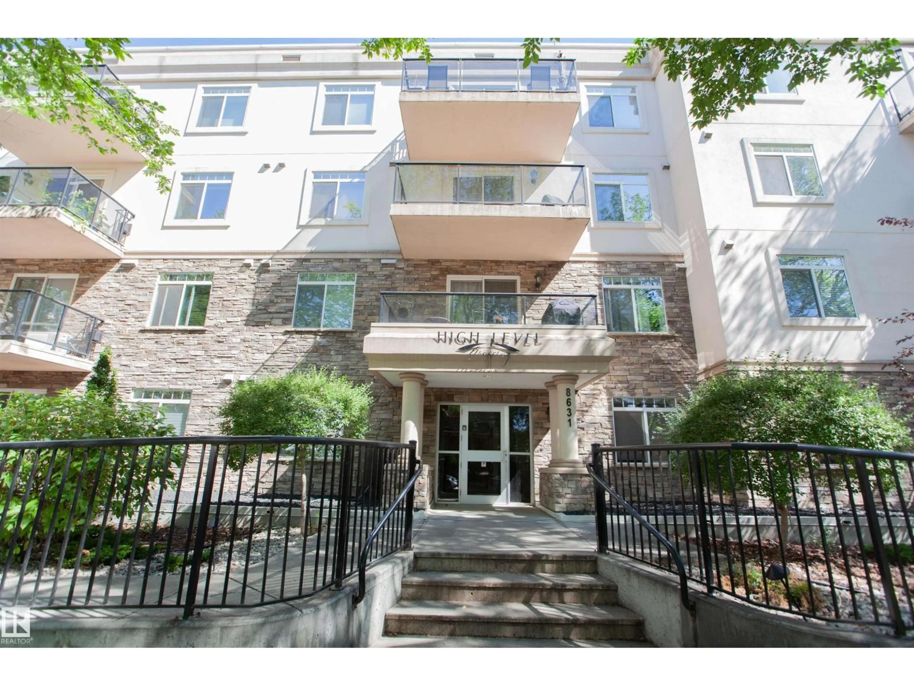 Unknown for 202 - 8631 108 ST, Edmonton Alberta T6E4M5