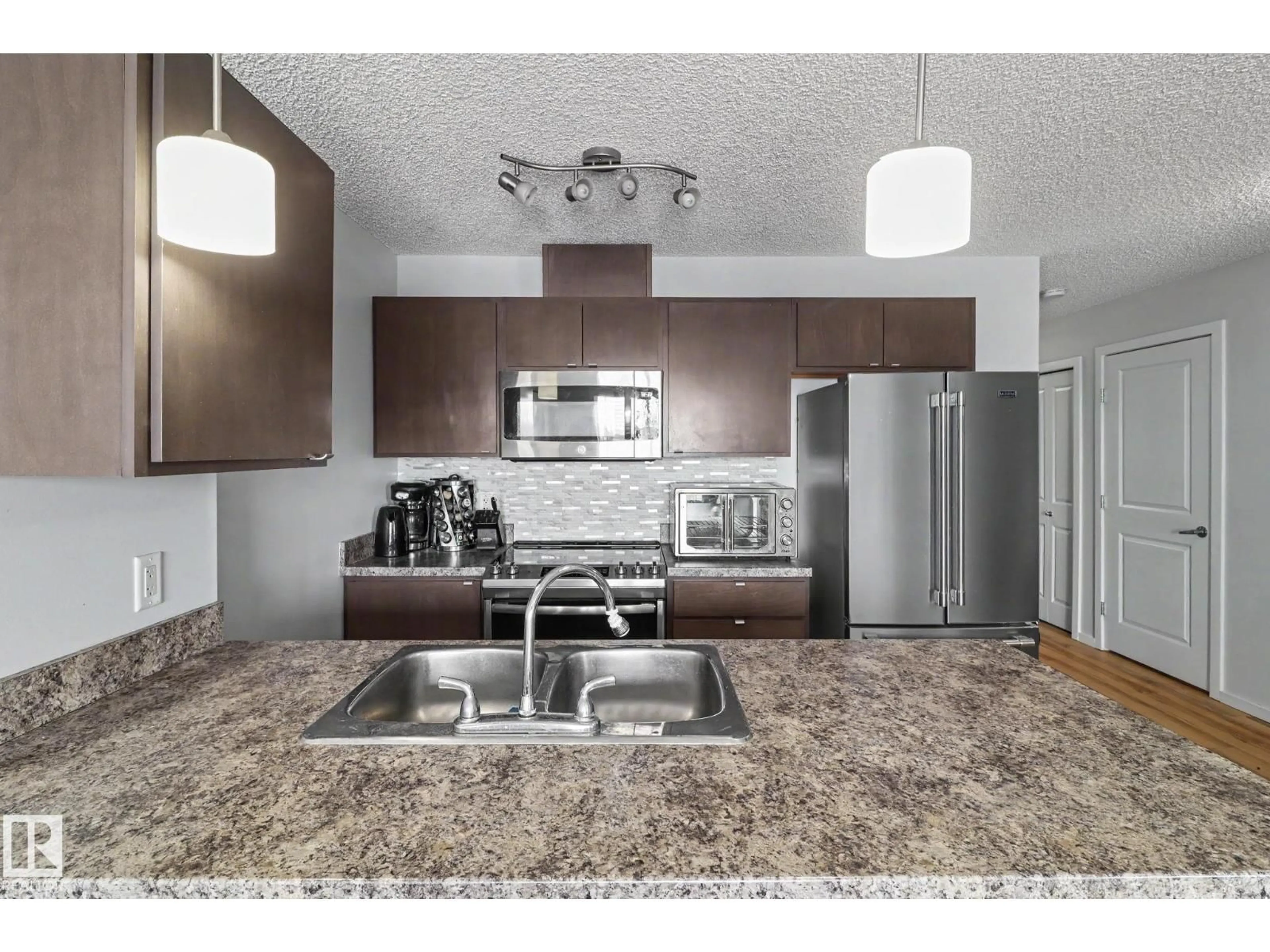 Standard kitchen, unknown for 451 1196 HYNDMAN RD, Edmonton Alberta T5A0X8