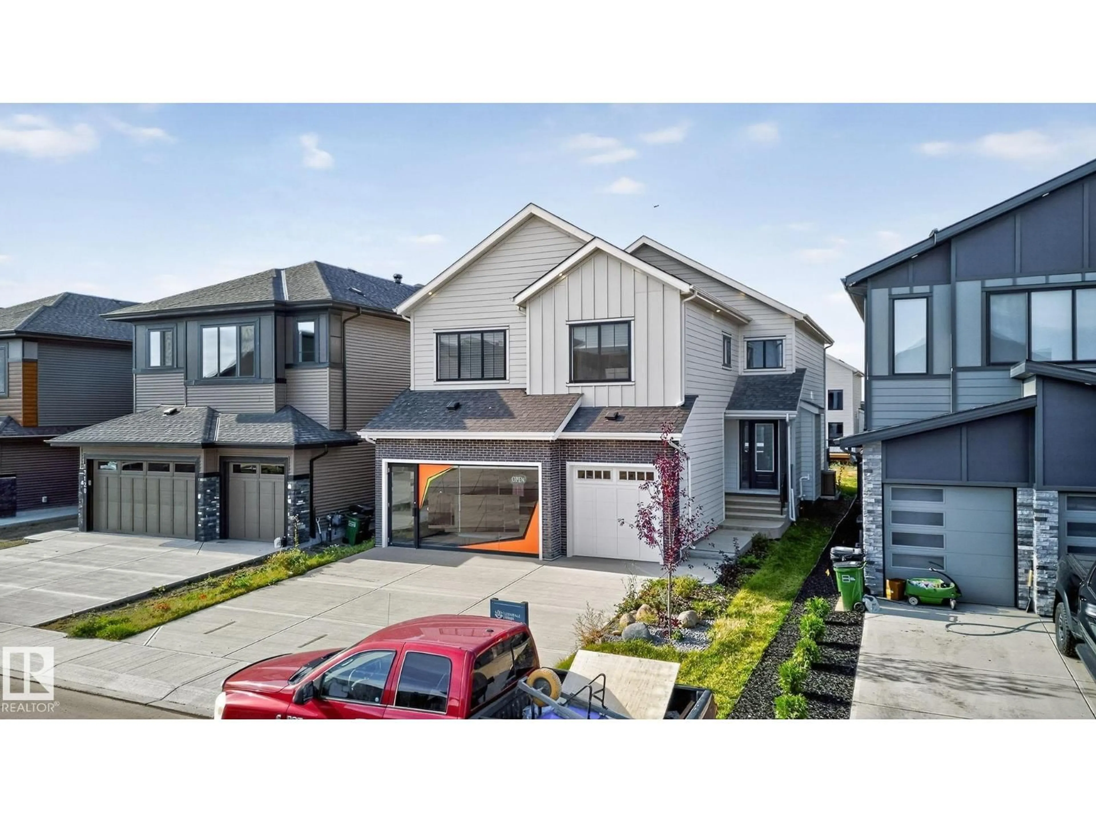 Unknown for NW - 17124 2 ST, Edmonton Alberta T5Y4G5