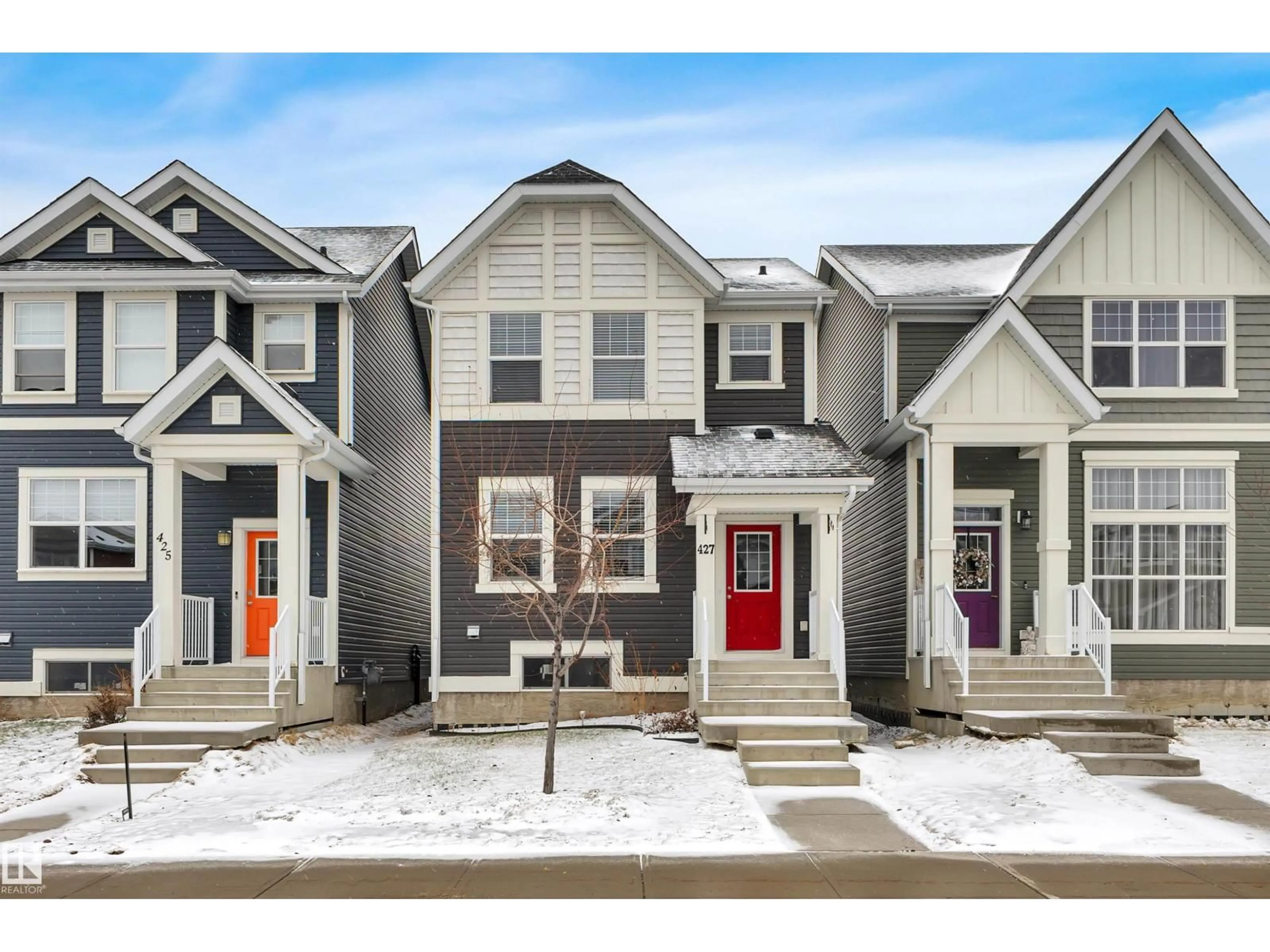 Home with vinyl exterior material, street for 427 SIMPKINS LI, Leduc Alberta T9E1B3