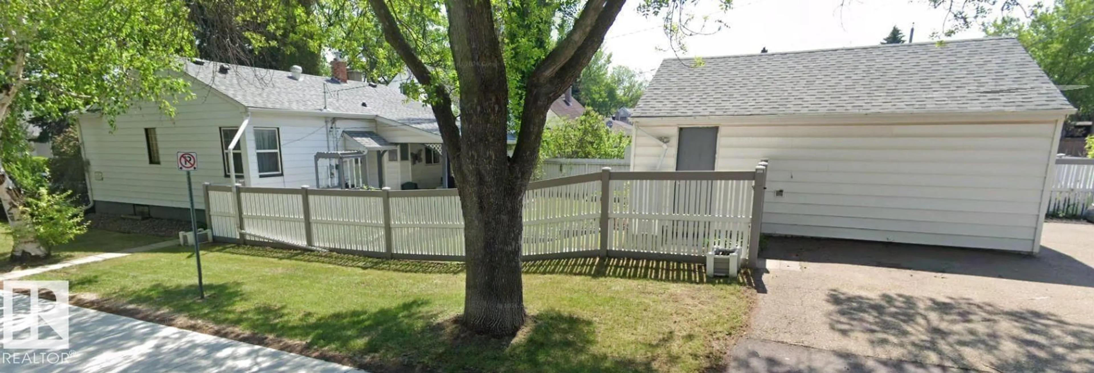 Unknown for 11242 56 ST, Edmonton Alberta T5W3S2