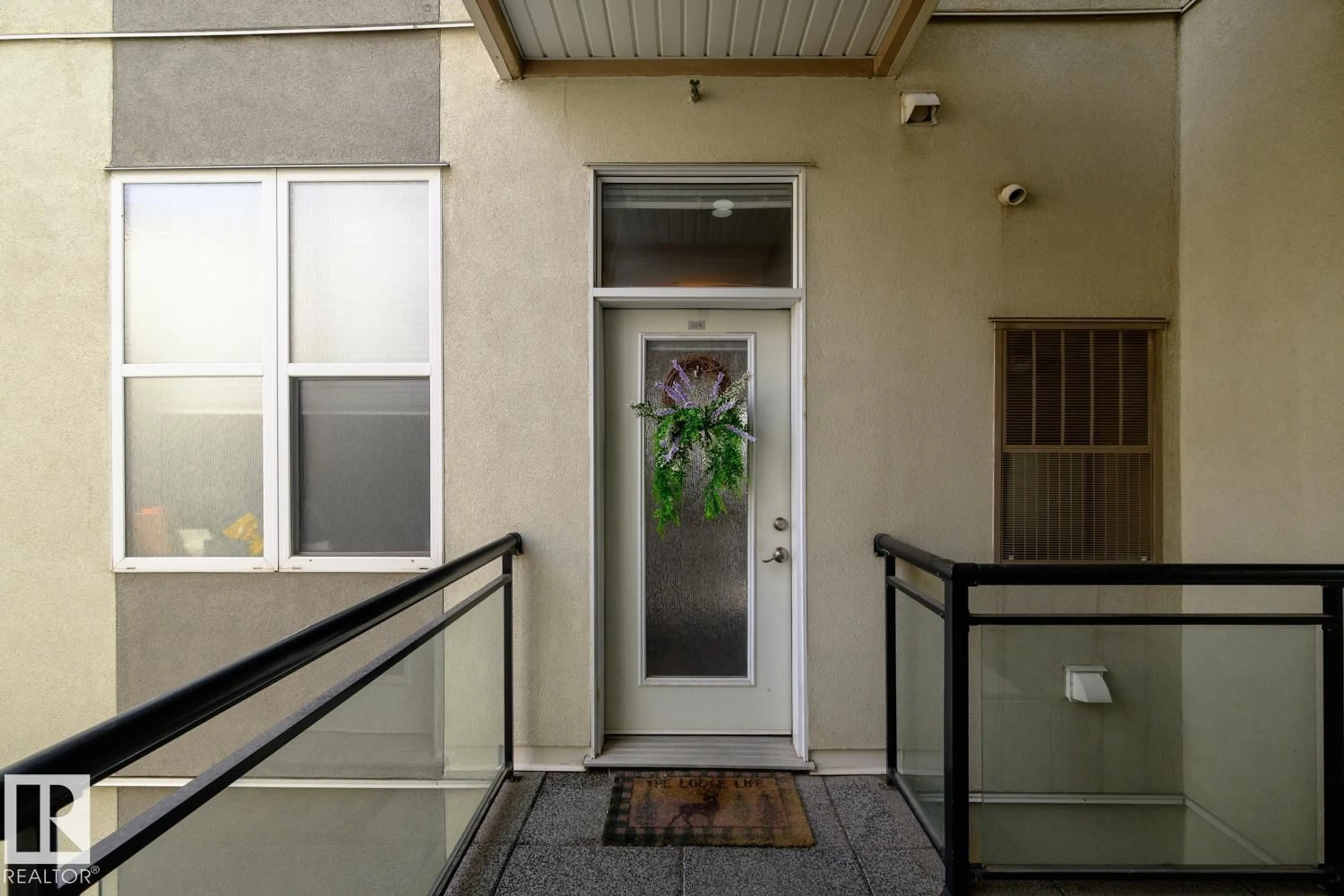 Unknown for #324 - 10407 122 ST, Edmonton Alberta T5N4B8