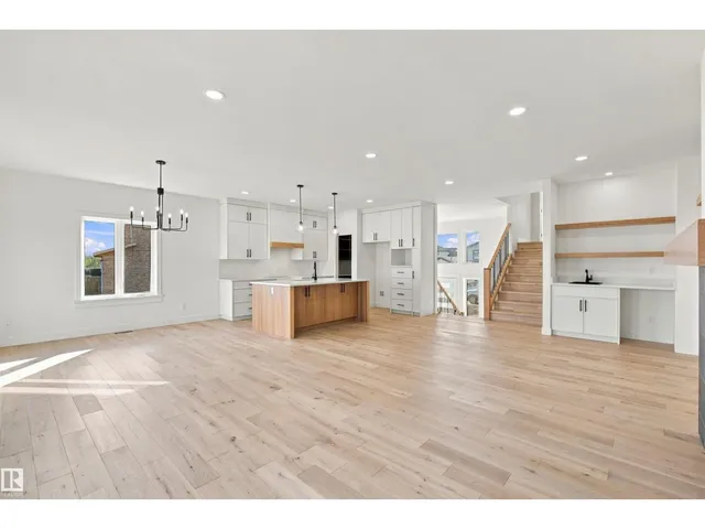 319 FUNDY WY, Cold Lake 5