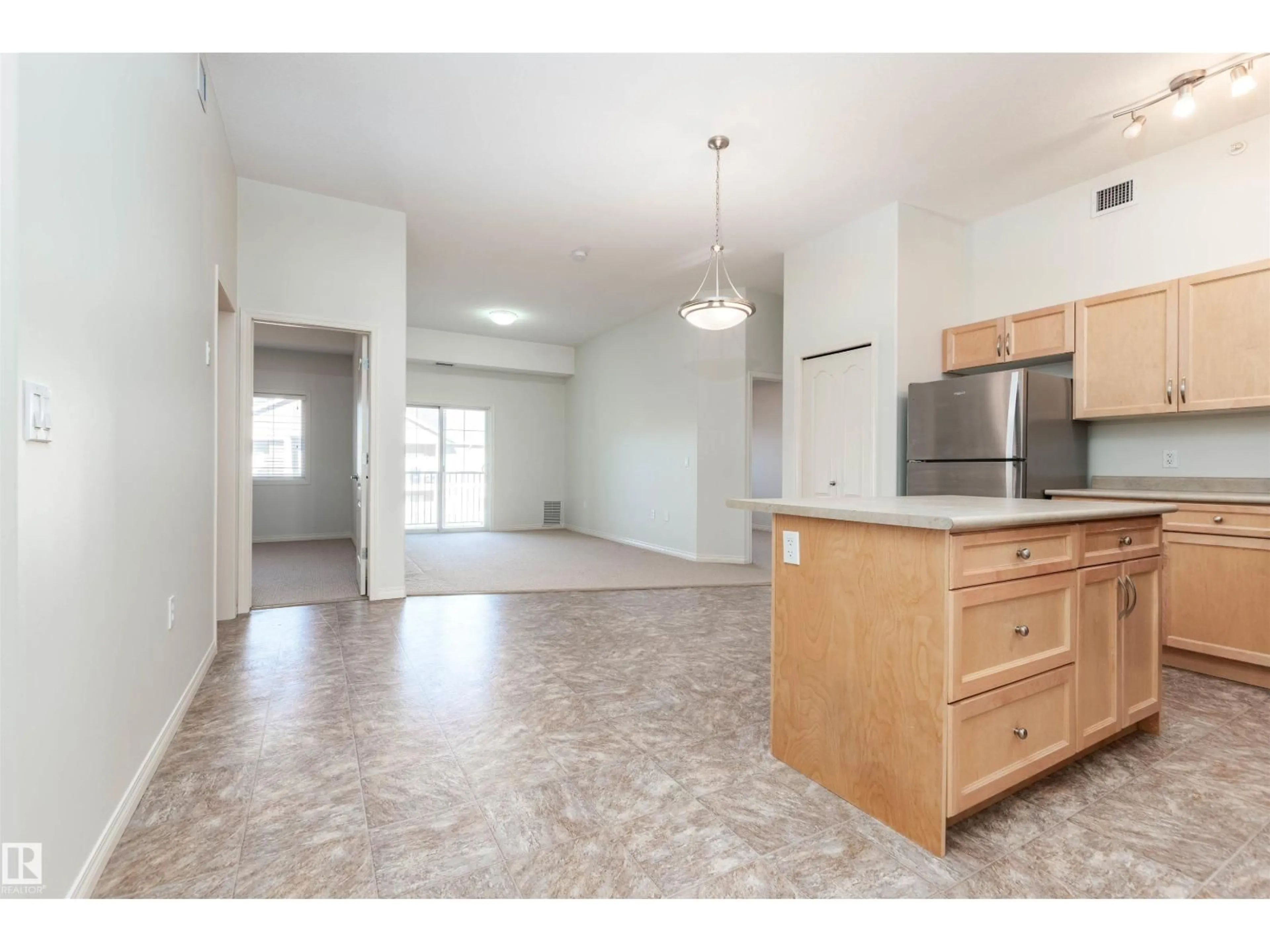 Unknown for 417 105 WEST HAVEN DR, Leduc Alberta T9E0R9