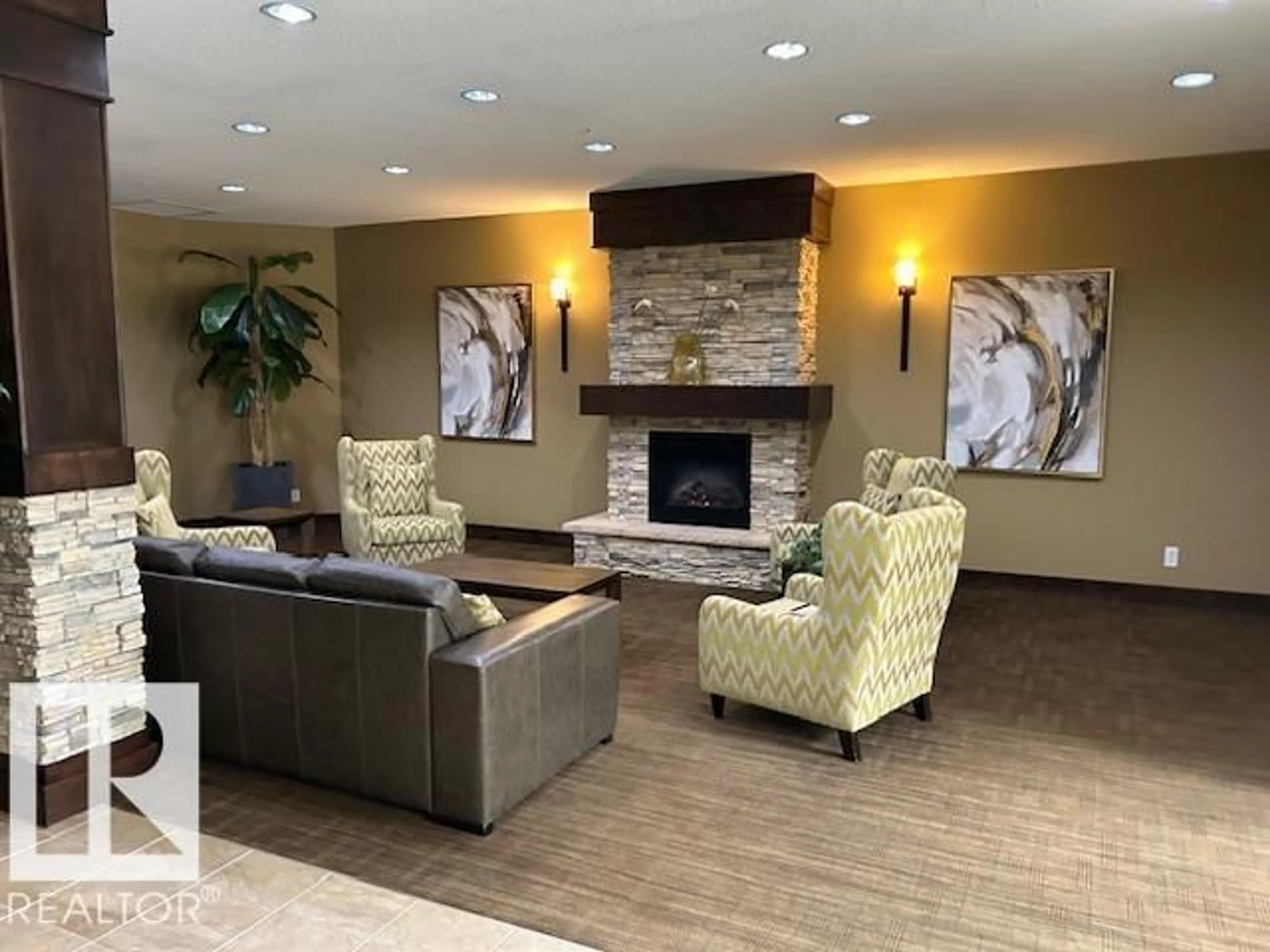 Lobby for 710 10303 111 ST NW, Edmonton Alberta T5K0C6