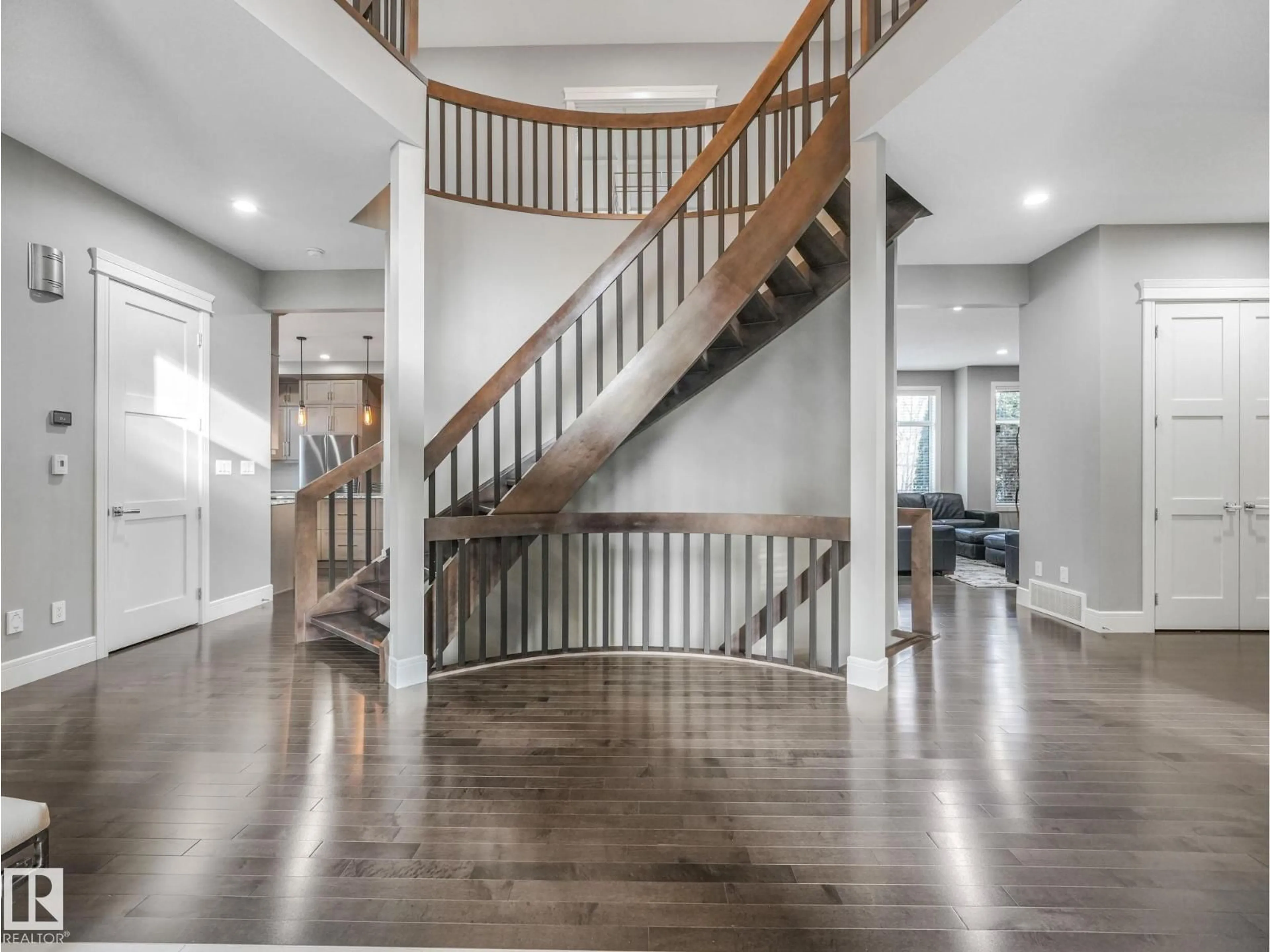 Unknown for 8927 120 ST, Edmonton Alberta T6J1X6