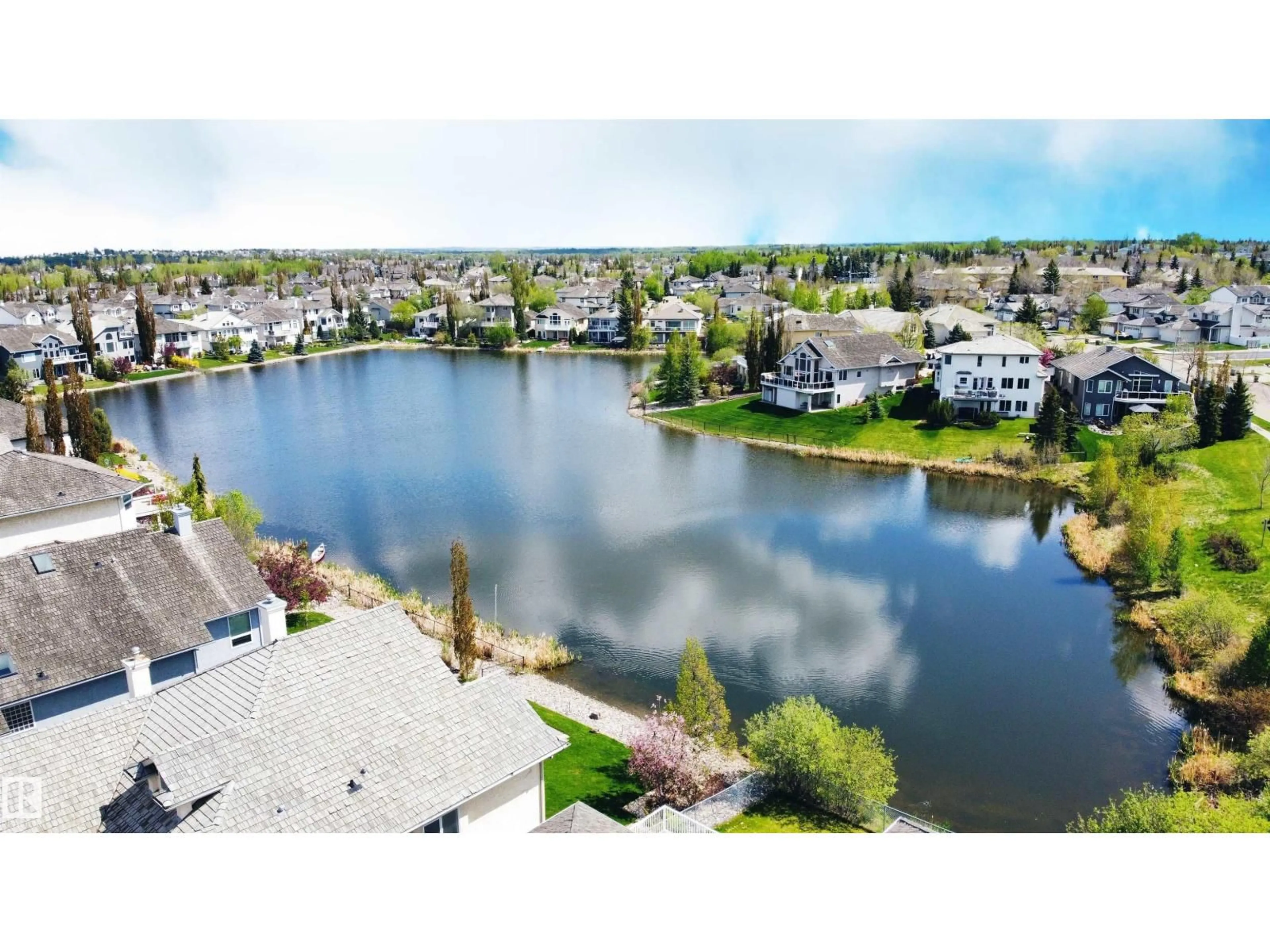 A pic from outside/outdoor area/front of a property/back of a property/a pic from drone, water/lake/river/ocean view for 877 NOTTINGHAM BV, Sherwood Park Alberta T8A5Z5