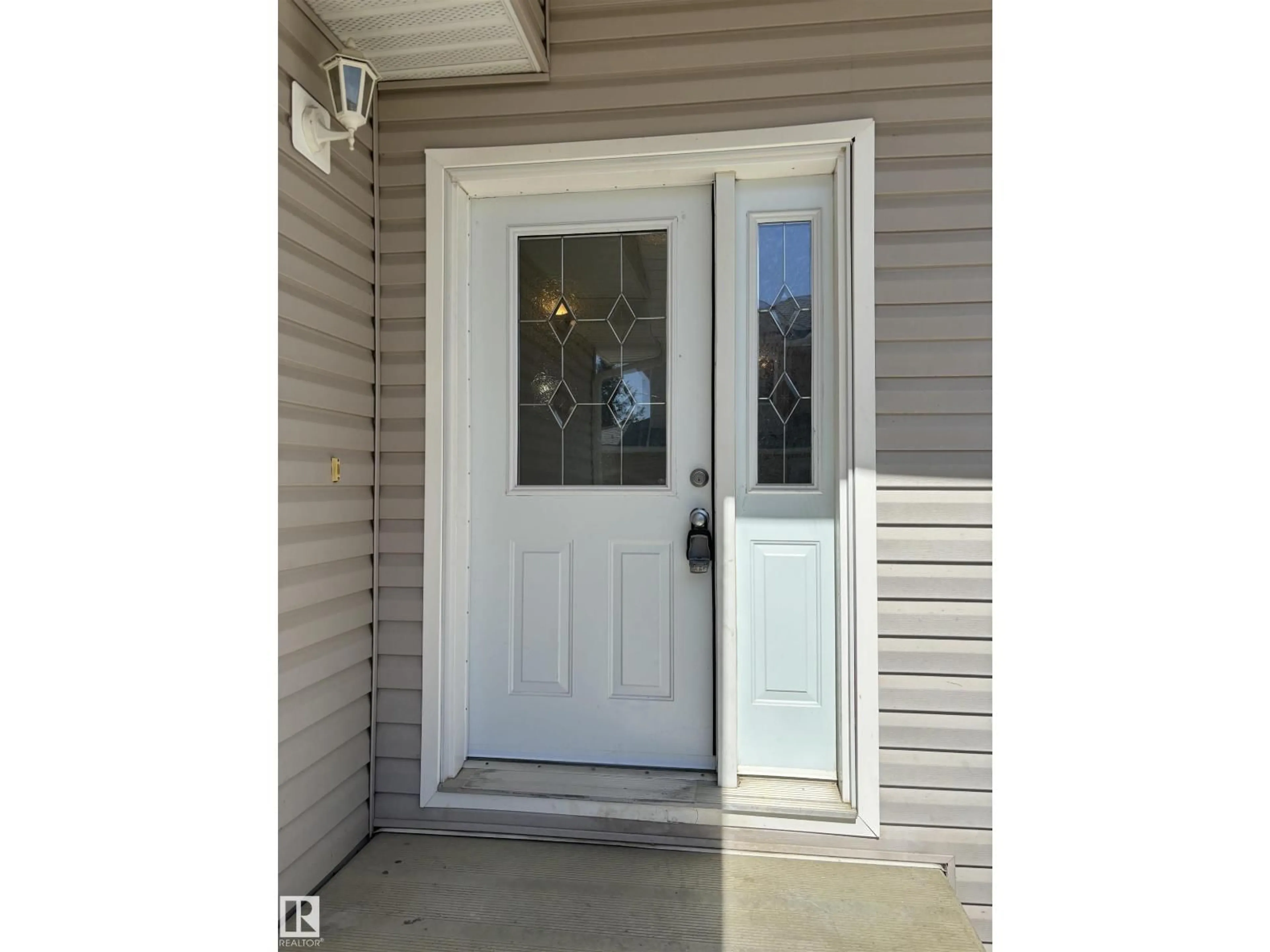 Indoor entryway for 133 - 5001 62 ST, Beaumont Alberta T4X0C7