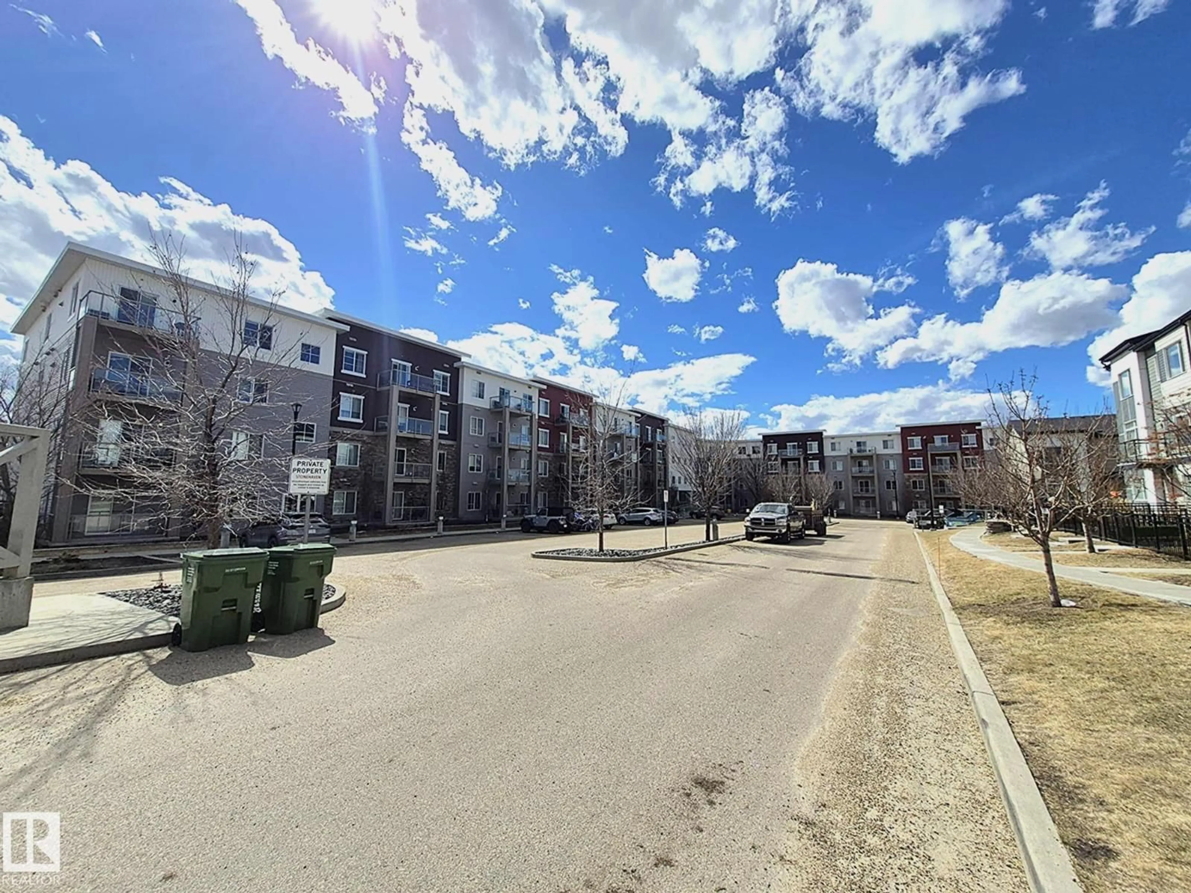 A pic from outside/outdoor area/front of a property/back of a property/a pic from drone, street for #303 - 812 WELSH DR, Edmonton Alberta T6X1Y7