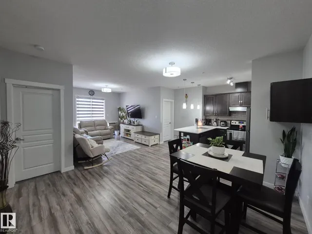#303 - 812 WELSH DR, Edmonton 5