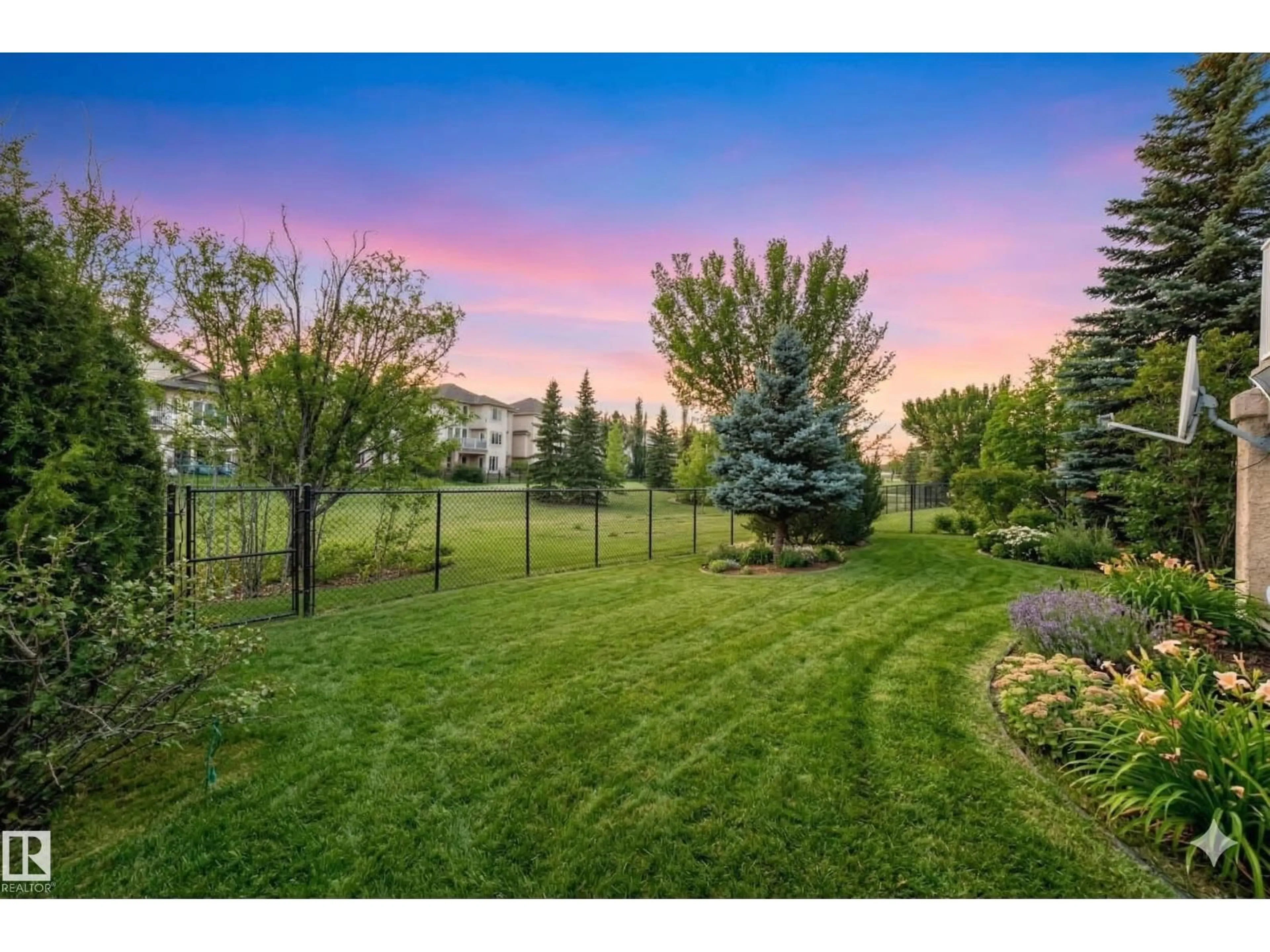 A pic from outside/outdoor area/front of a property/back of a property/a pic from drone, mountain view for 1605 HASWELL CO, Edmonton Alberta T6R3C2